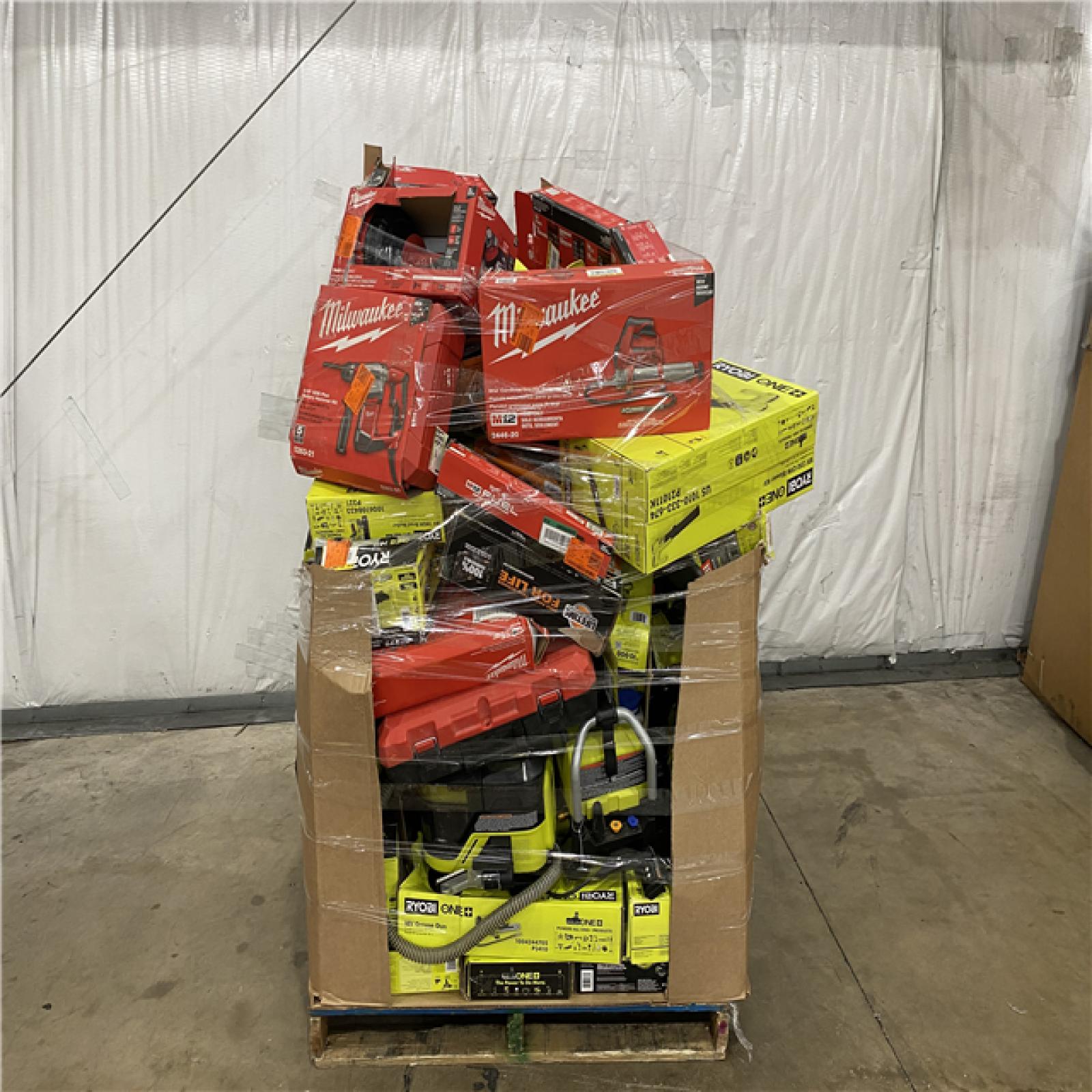 Houston Location AS IS - Tool Pallet