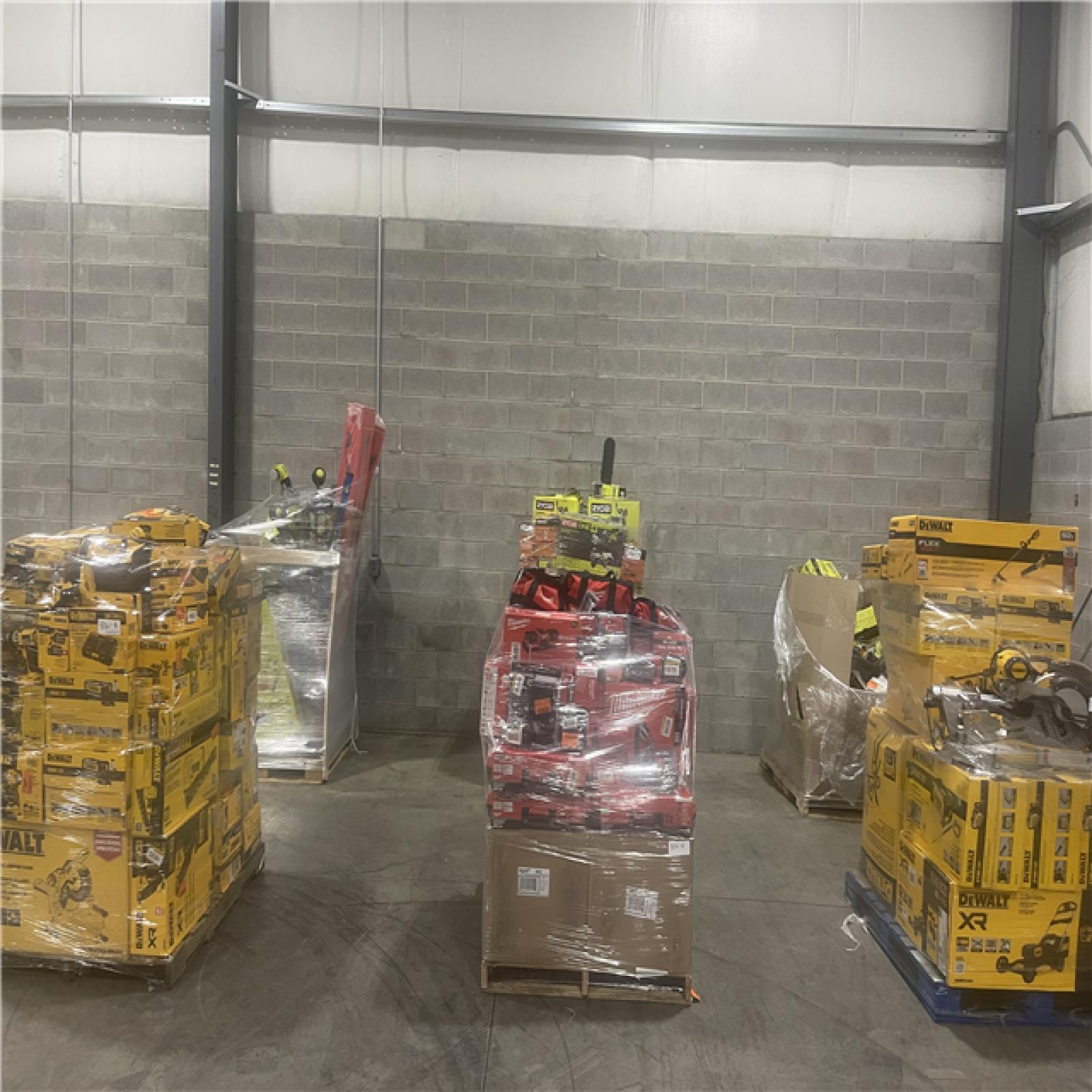 Pittston Location As-Is Power Tools Partial Truckload (6 pallets) 3061-B