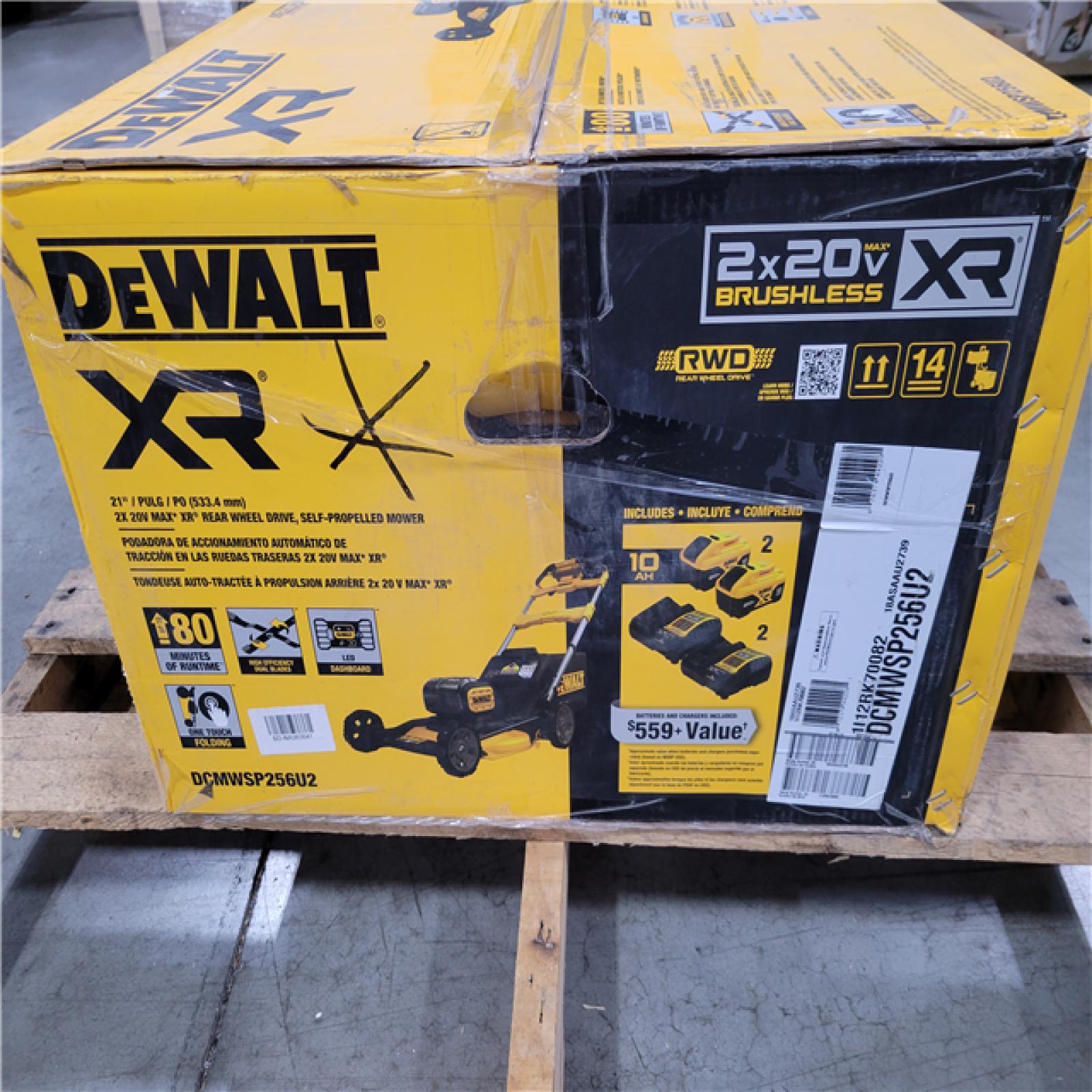 California AS-IS DEWALT 21/PULG/PO (533.4mm) 2X 20V MAX* XR PUSH MOWER
