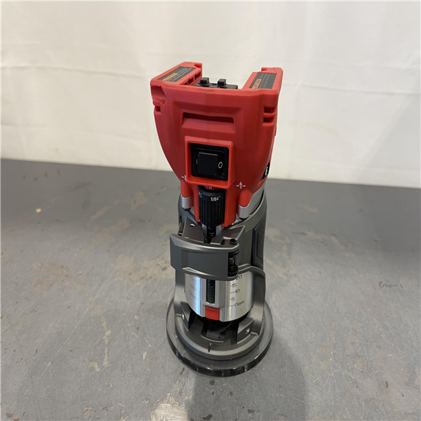 AS-IS - Milwaukee M18 FUEL 18V Lithium-Ion Brushless Cordless Compact Router