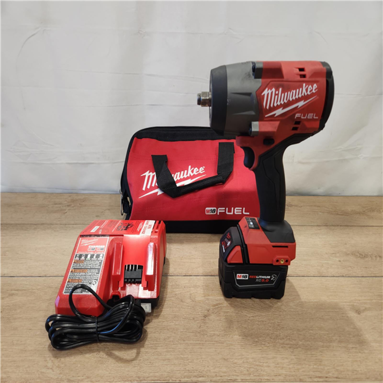 AS-IS- Milwaukee  FUEL 18V Lithium-Ion Brushless Cordless 1/2 in. Impact Wrench w/Friction Ring Kit