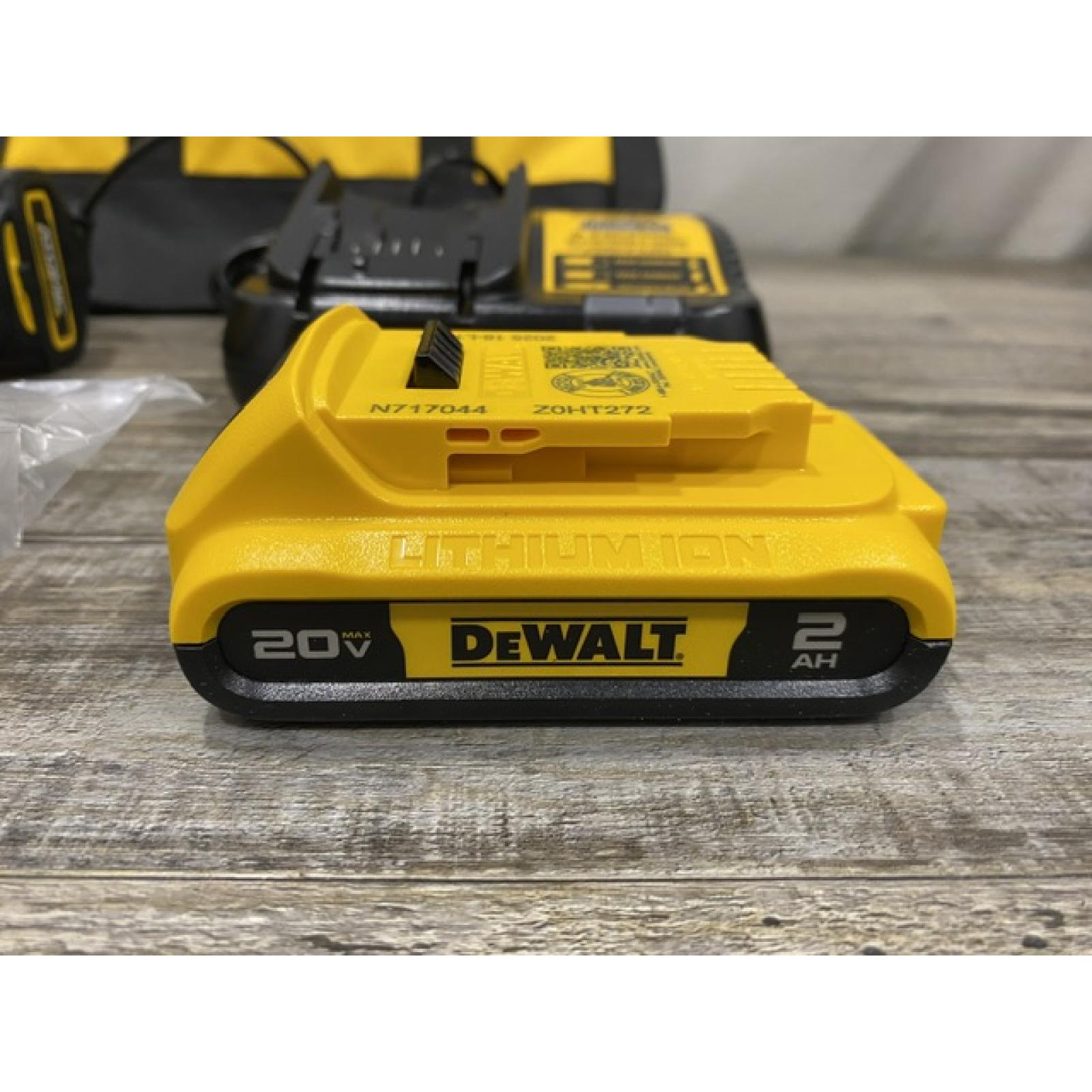 AS-IS DEWALT Atomic 20V Max Lithium-Ion Brushless Cordless Compact 1/4 in. Impact Driver Kit