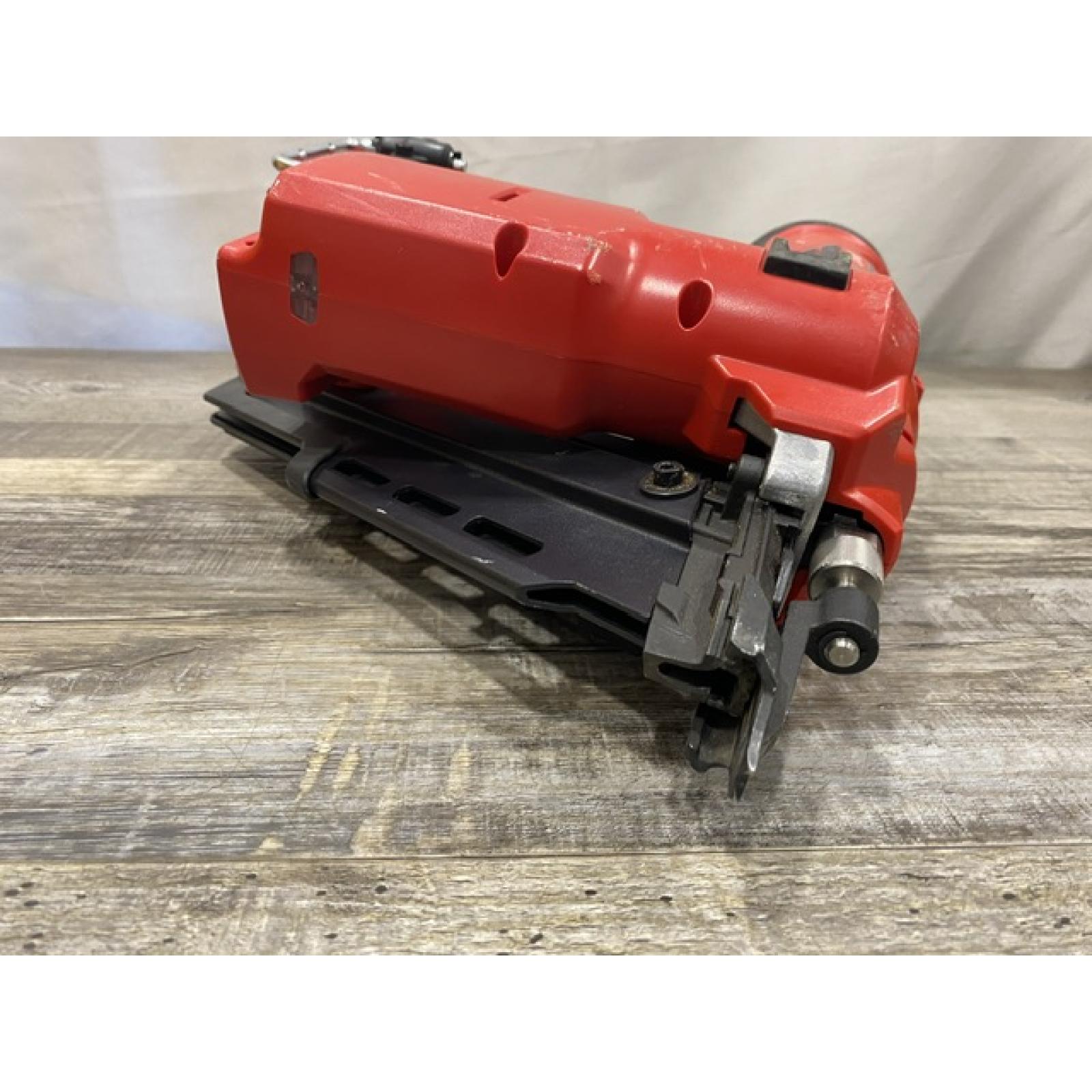 AS-IS Milwaukee  FUEL 3-1/2 in. 18-Volt 30-Degree Lithium-Ion Brushless Cordless Framing Nailer (Tool-Only)