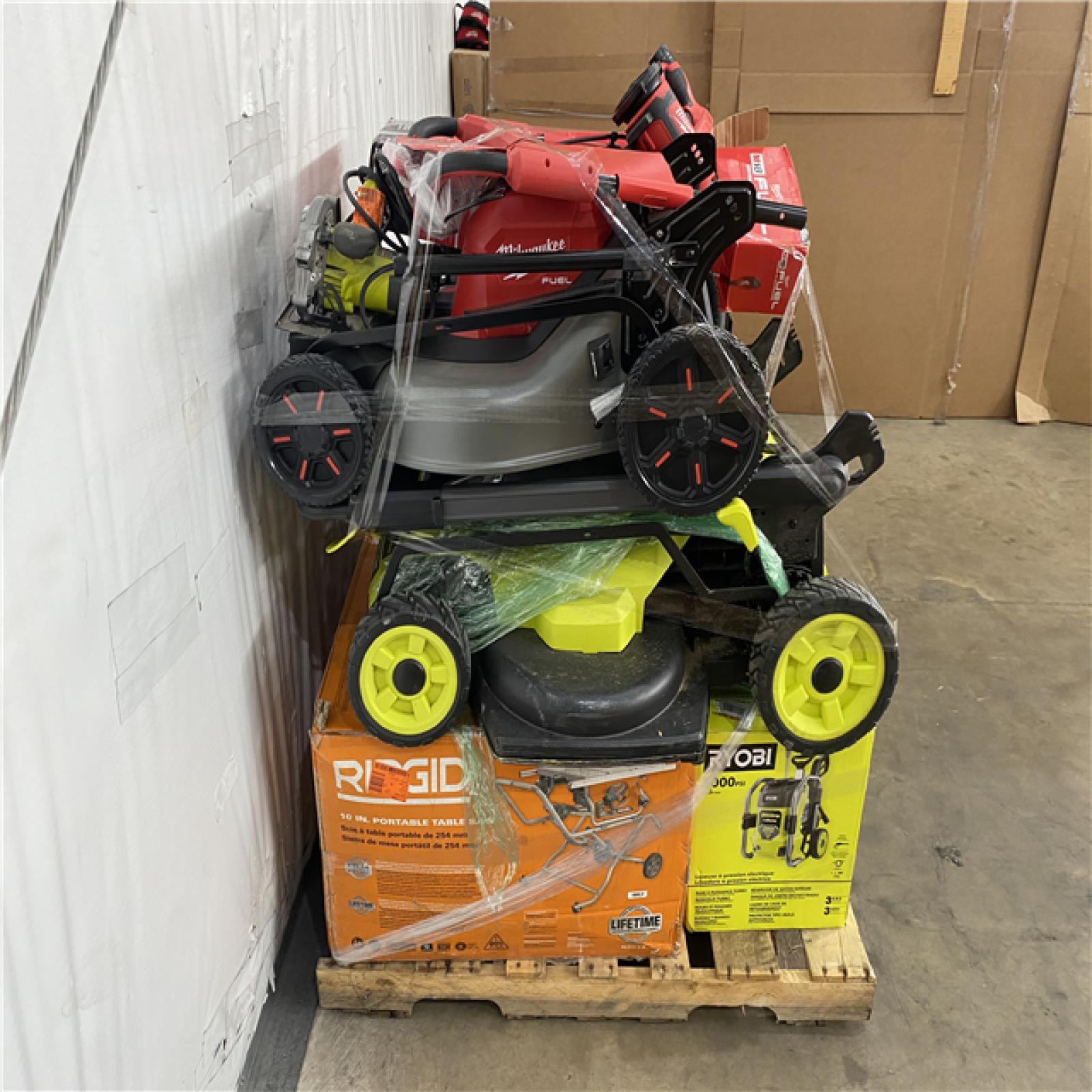 Houston Location AS IS - Tool Pallet