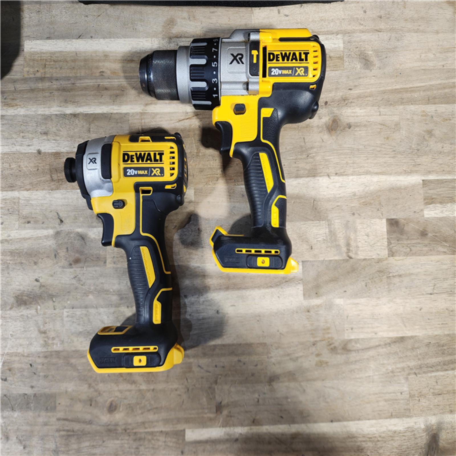 HOUSTON LOCATION - AS-IS DEWALT 2 TOOL COMBO KIT W/ (2) BATTERY & CHARGER