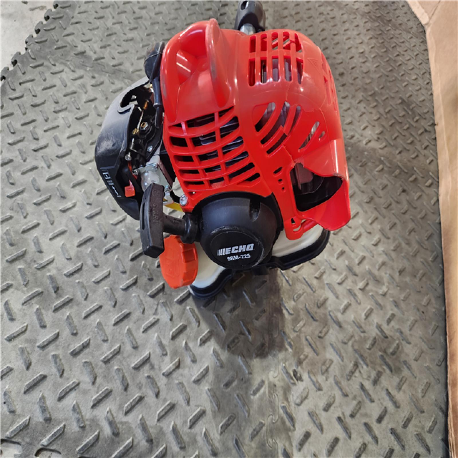 HOUSTON LOCATION - AS-IS ECHO SRM-225 Gas 2-Stroke Straight Shaft Trimmer