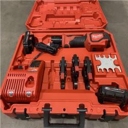 As-Is- Milwaukee 18V Lithium-Ion Cordless Short Throw Press Tool with 3 PEX Crimp Jaws Kit