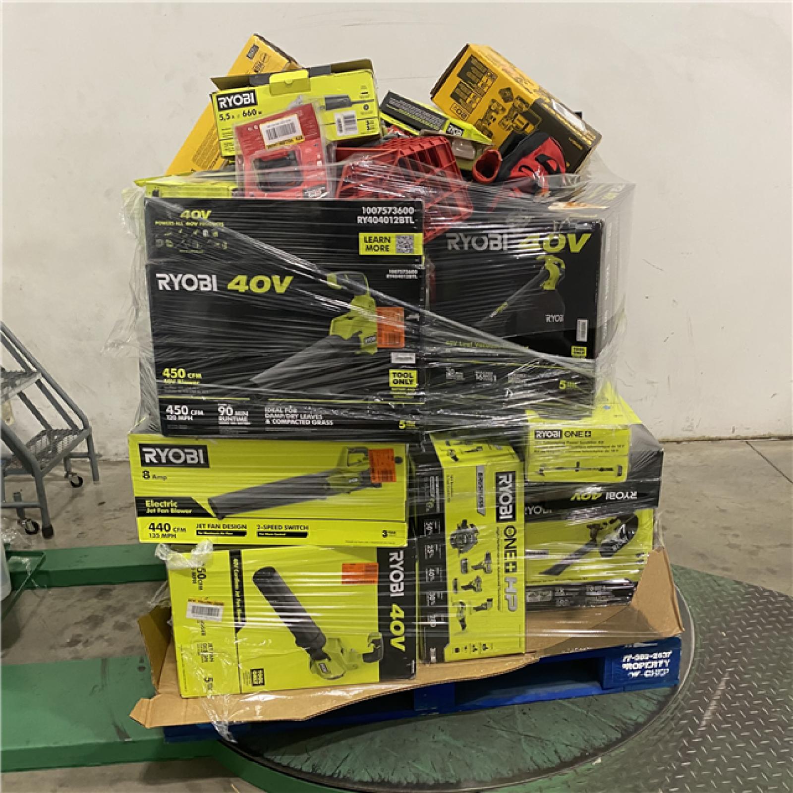 Dallas Location - As-Is Tool Pallet