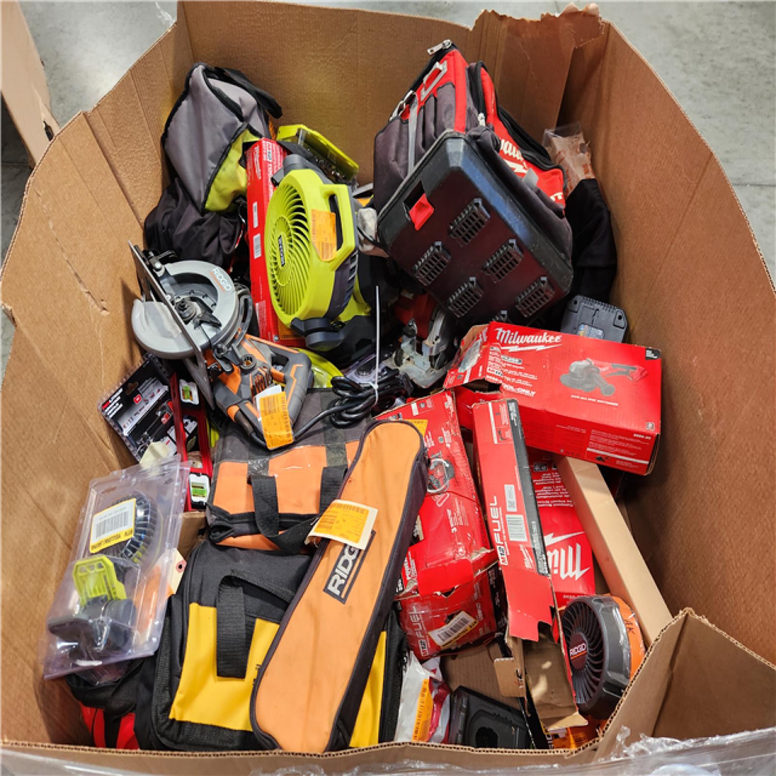 CALIFORNIA AS-IS TOOL PALLET