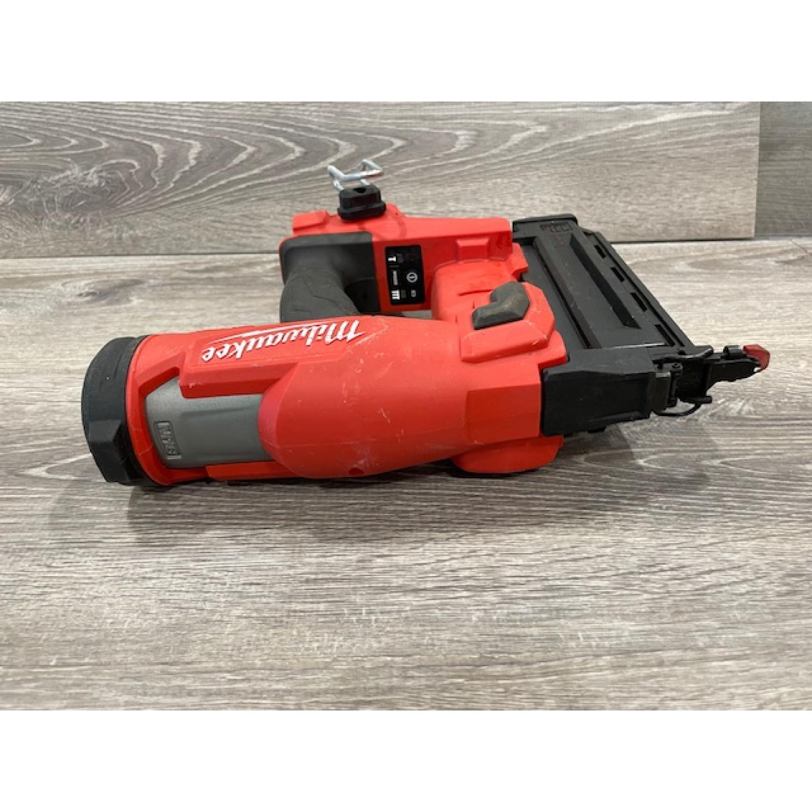 AS-IS Milwaukee FUEL 18-Volt Lithium-Ion Brushless Cordless Gen II 18-Gauge Brad Nailer (Tool-Only)