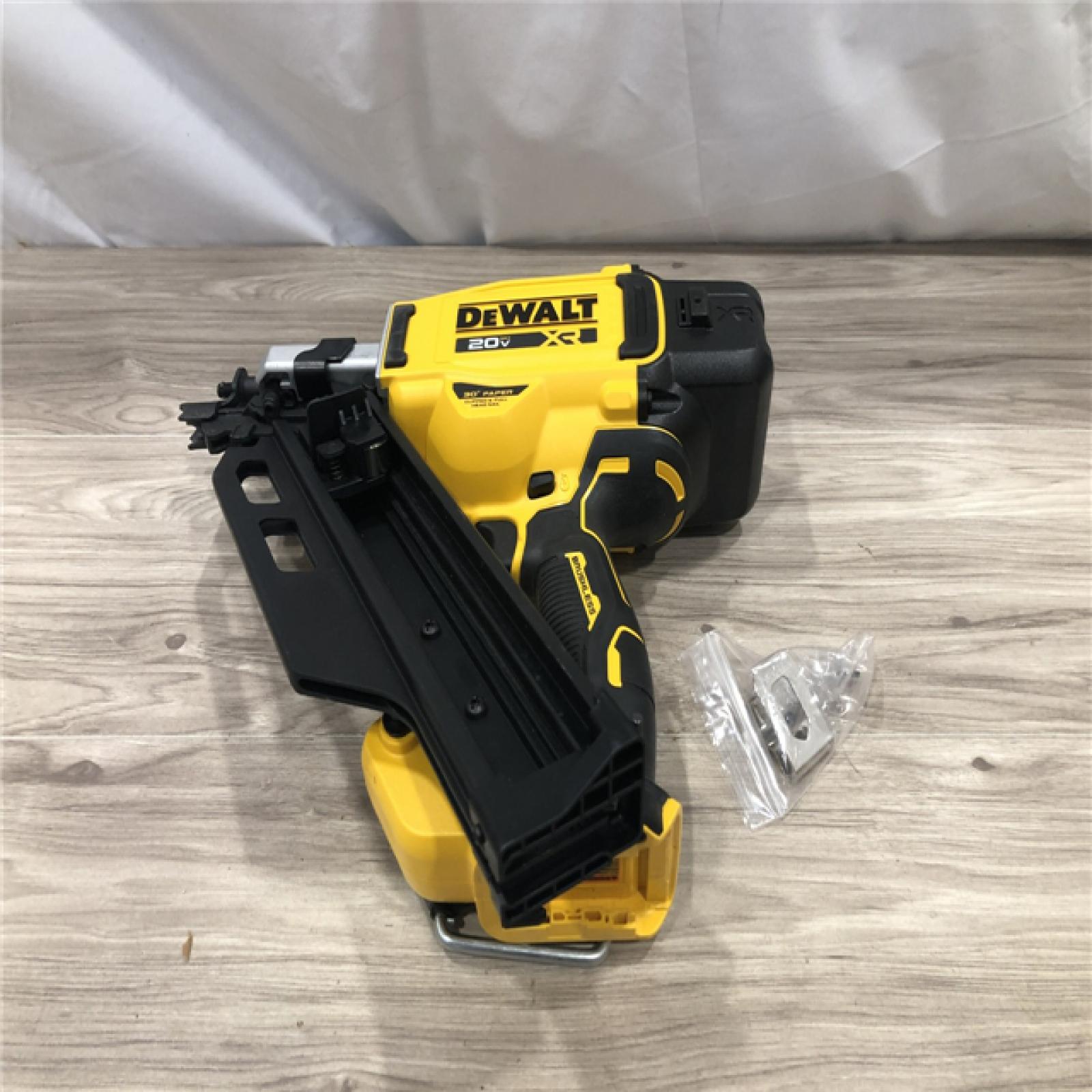 AS-IS DEWALT 20V 30 Degree Cordless Framing Nailer (Tool-Only)