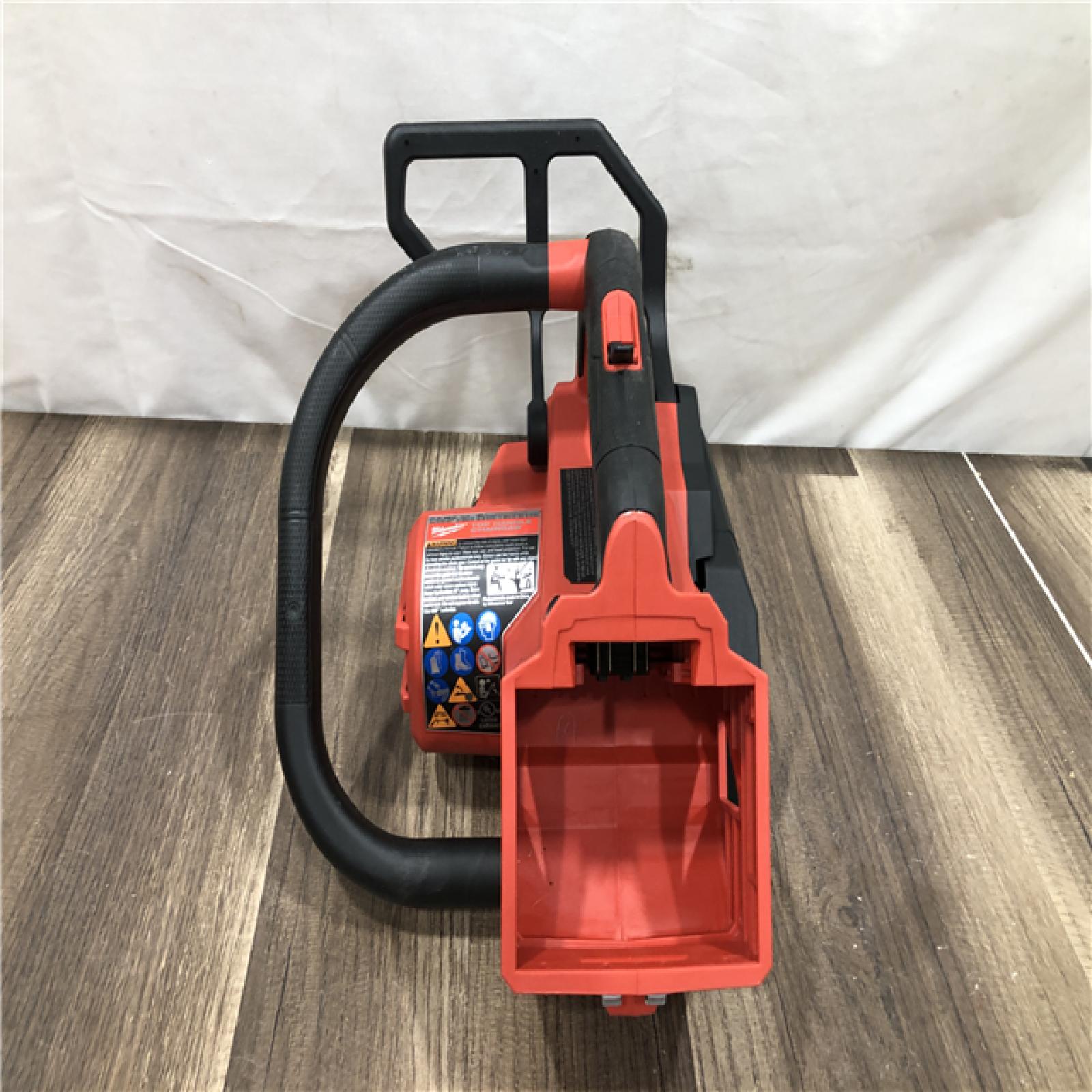 AS-IS Milwaukee  FUEL 14 in. 18V Lithium-Ion Brushless Cordless Battery Top Handle Chainsaw (Tool Only)