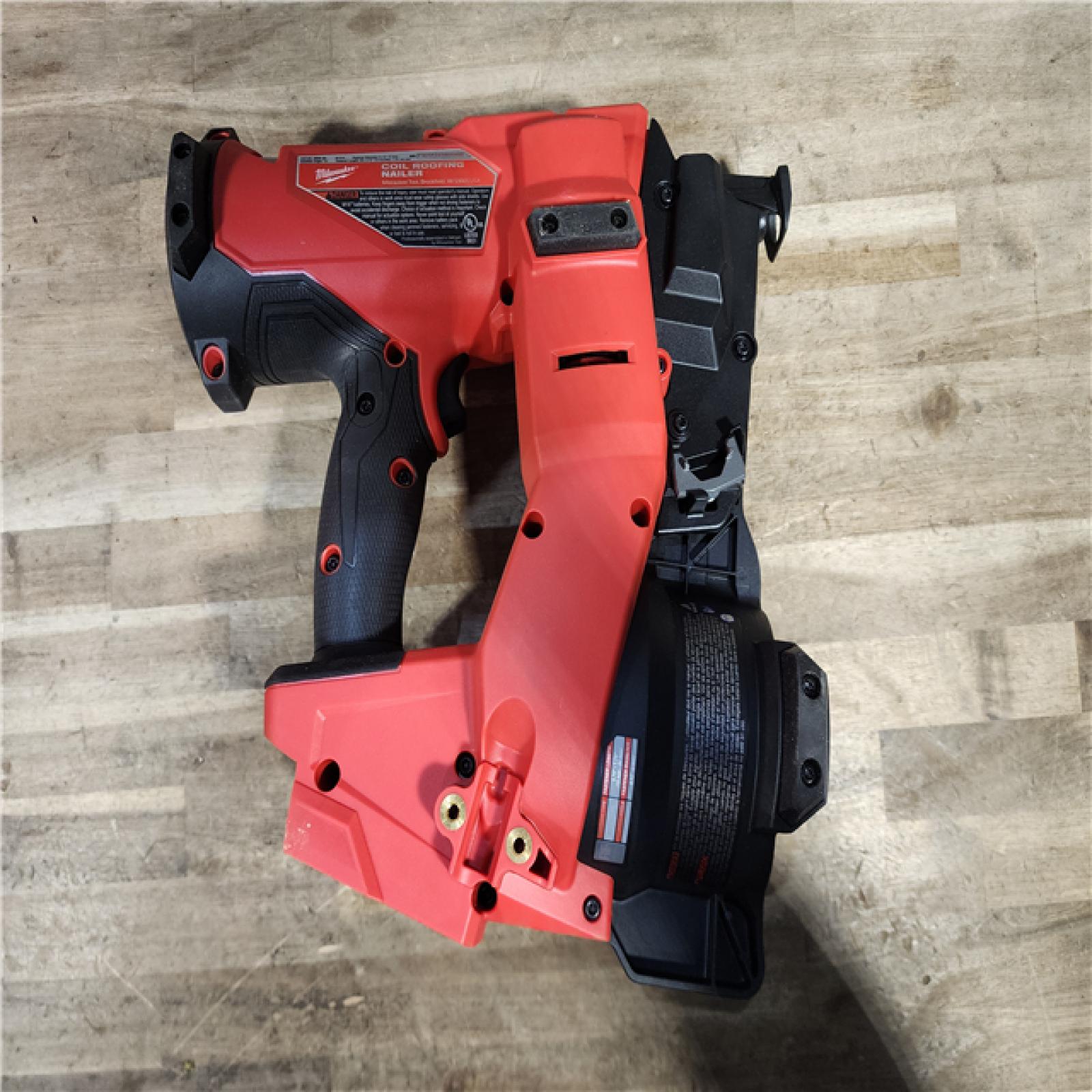 HOUSTON LOCATION - AS-IS (APPEARS LIKE NEW) Milwaukee M18 FUEL Coil Roofing Nailer (TOOL ONLY)