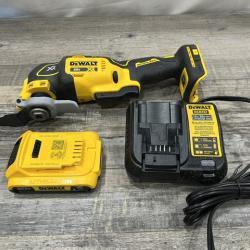 AS-IS DEWALT 20V MAX XR Cordless Brushless 3-Speed Oscillating Multi Tool Kit