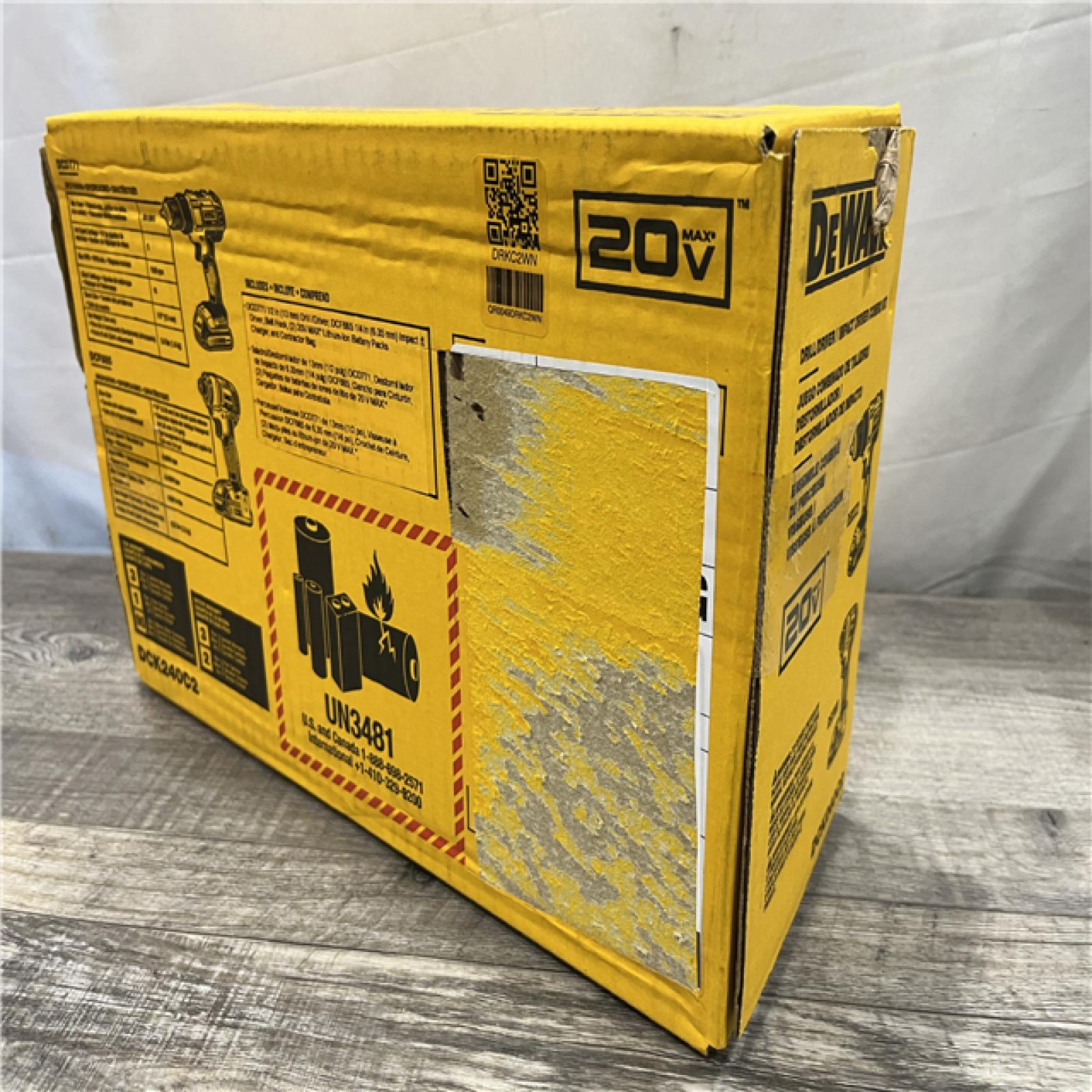 NEW - DEWALT 20V MAX Cordless Drill/Impact 2 Tool Combo Kit