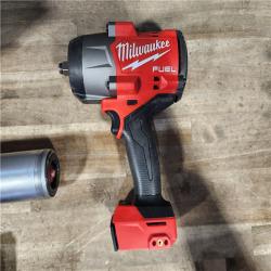 HOUSTON LOCATION - AS-IS MILWAUKEE 2 TOOL COMBO KIT W/ (2) BATTERY & CHARGER