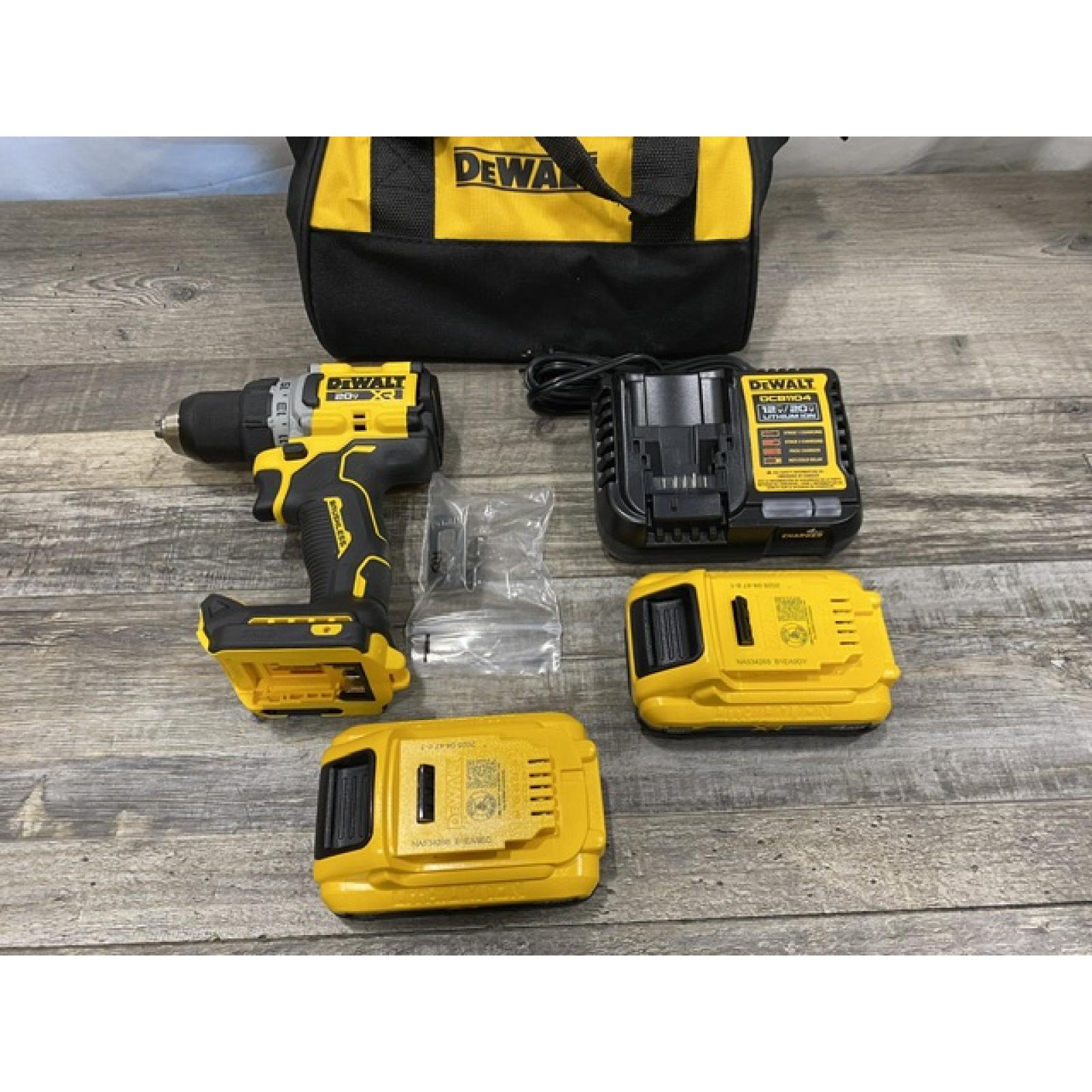 AS-IS DEWALT 20V XR Lithium-Ion Cordless Brushless 1/2 in. Drill/Driver Kit
