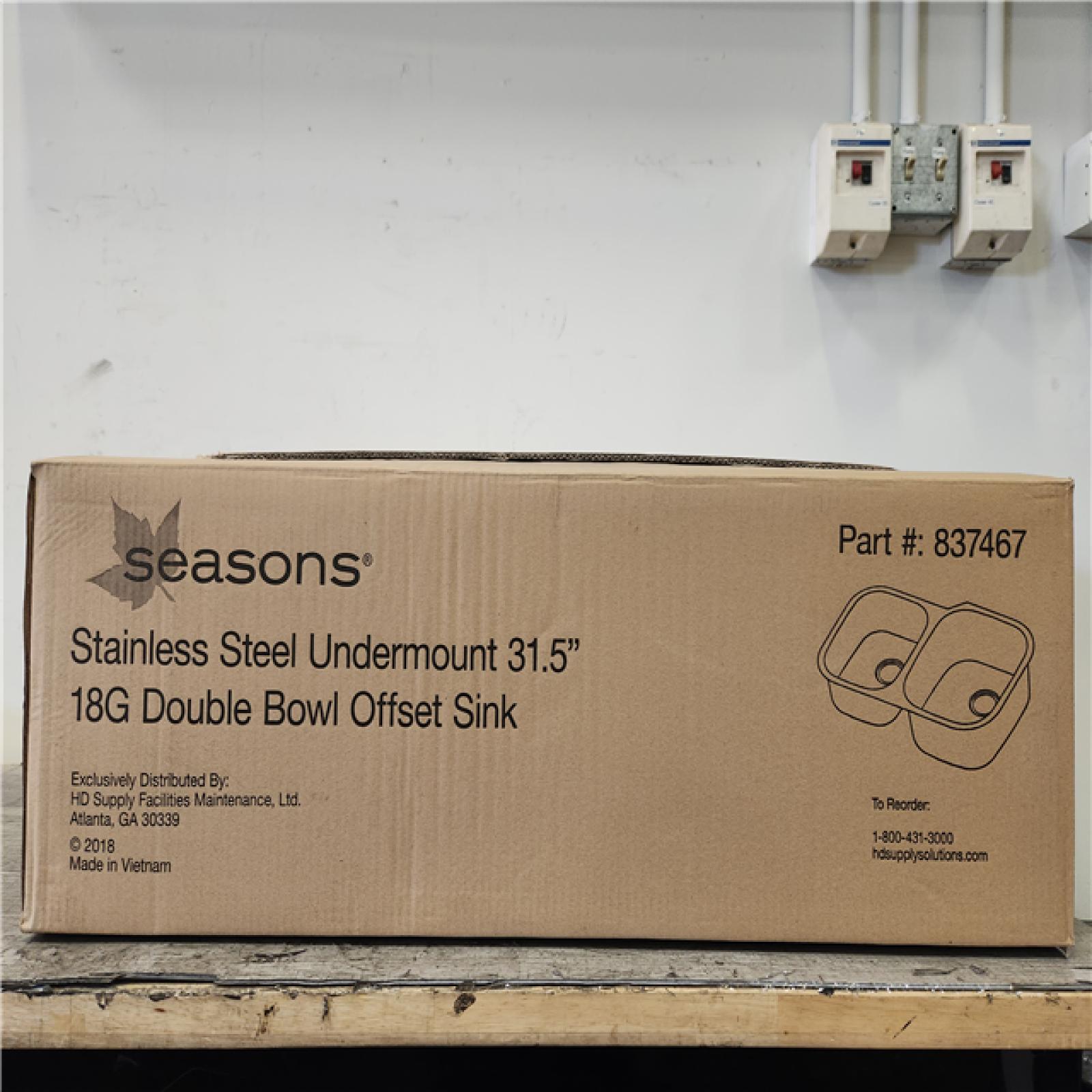 Phoenix Location NEW Seasons Stainless Steel Undermount 31.5 18G Double Bowl Offset Sink Pallet (12 Total)