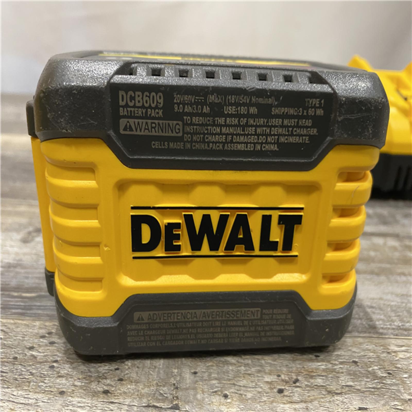 AS-IS DEWALT 20V/60V MAX FLEXVOLT Lithium-Ion 9.0Ah Battery and Charger Starter Kit