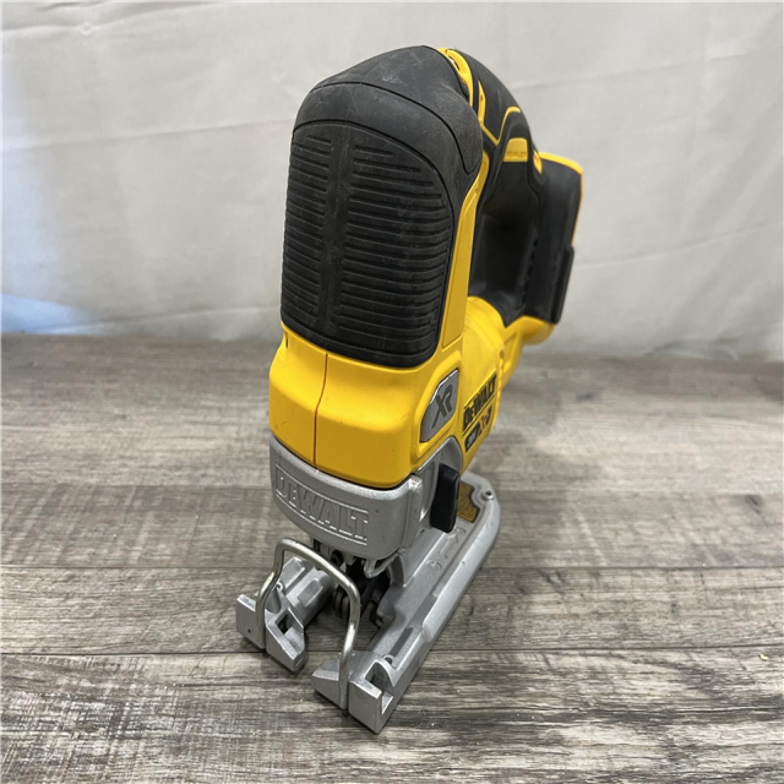 AS-IS DEWALT 20V MAX XR Cordless Brushless Jigsaw (Tool Only)