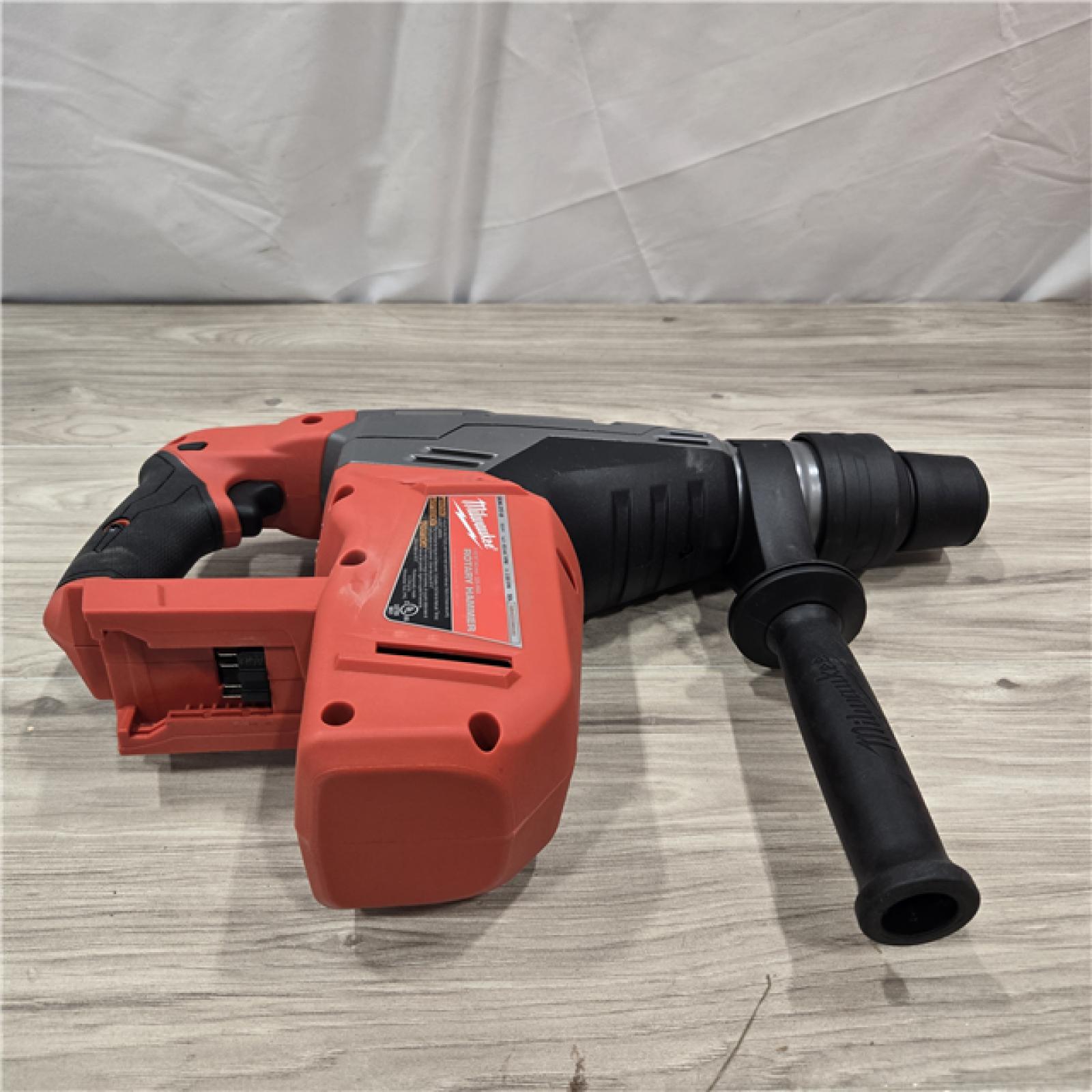 AS-IS Milwaukee FUEL 18V Cordless 1-9/16 in. SDS-Max Rotary Hammer (Tool-Only)