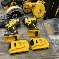 NEW - DEWALT 20-Volt Max Lithium-Ion (10-Tool) Cordless Combo Kit