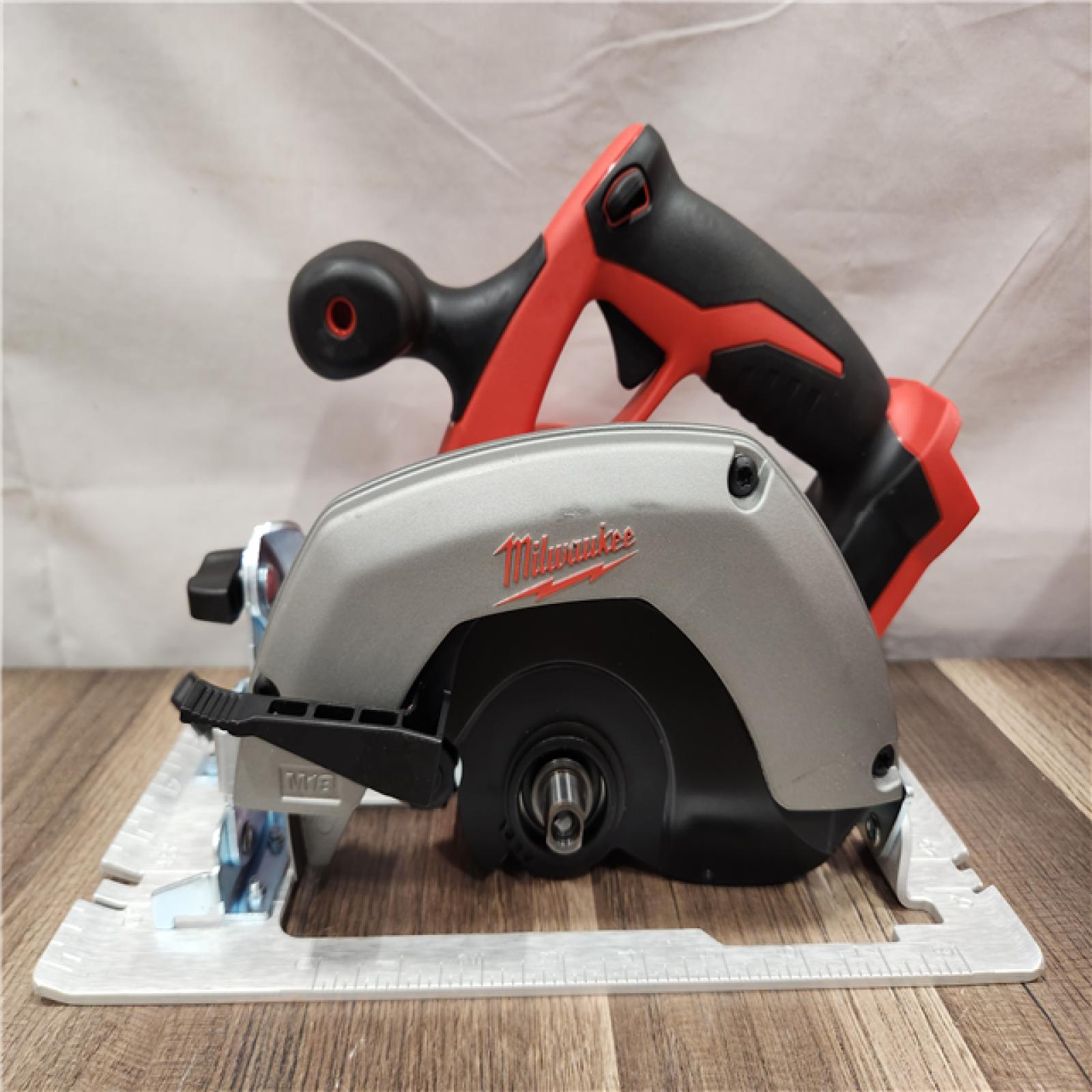 AS-IS- Milwaukee M18 Cordless 6-1/2 Circular Saw (Tool Only)