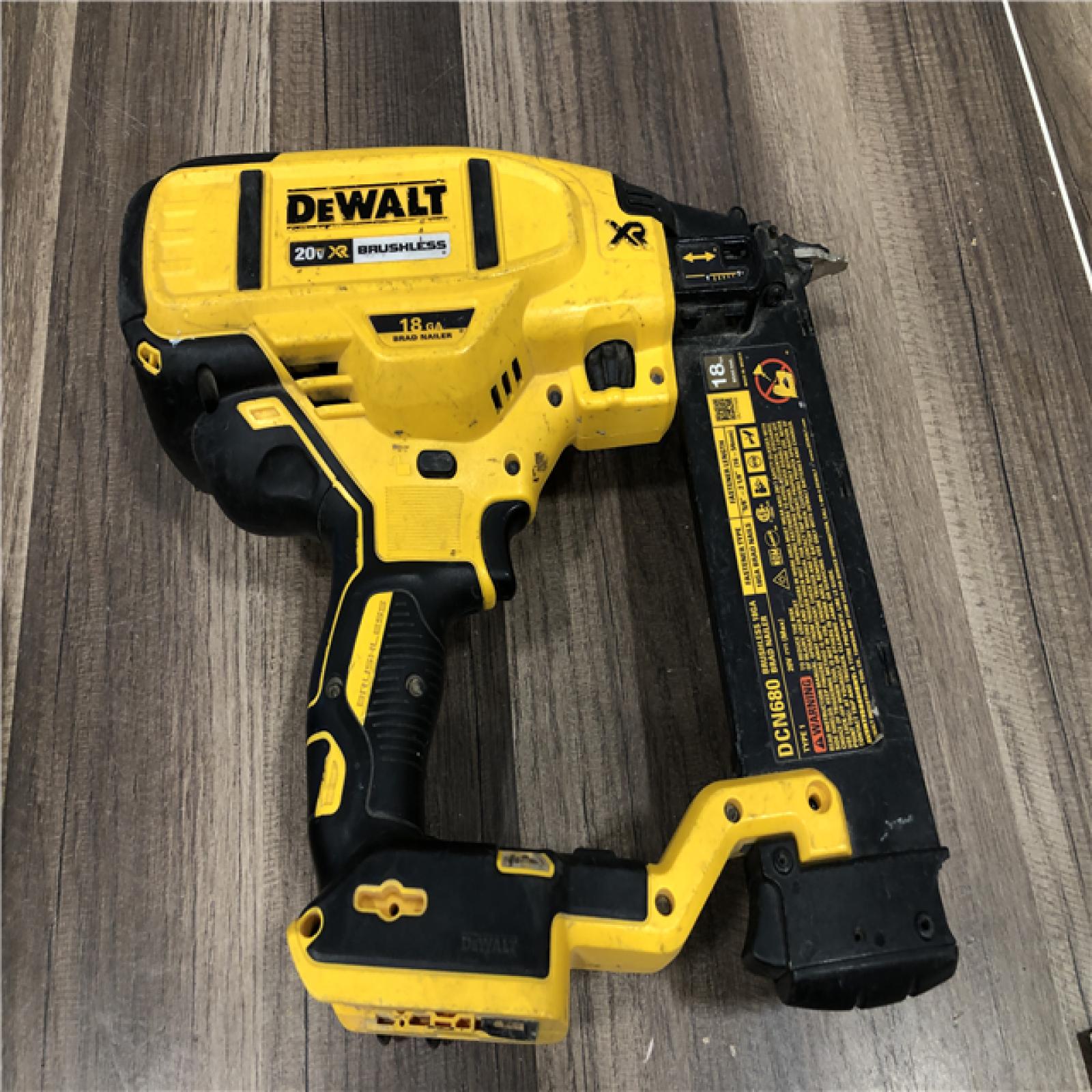 AS-IS DEWALT 20V MAX XR Lithium-Ion Electric Cordless 18-Gauge Brad Nailer (Tool Only)