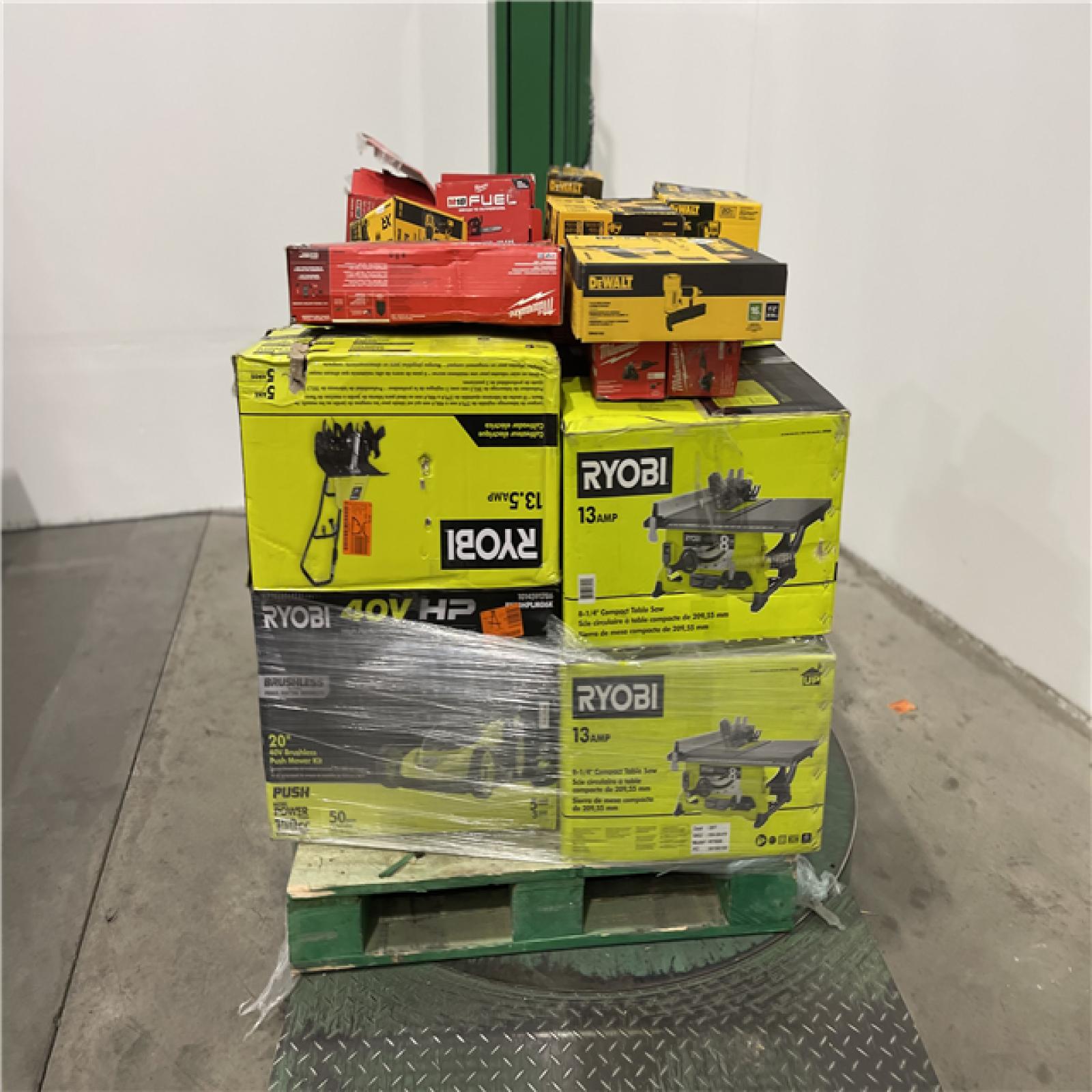 Dallas Location - As-Is Tool Pallet