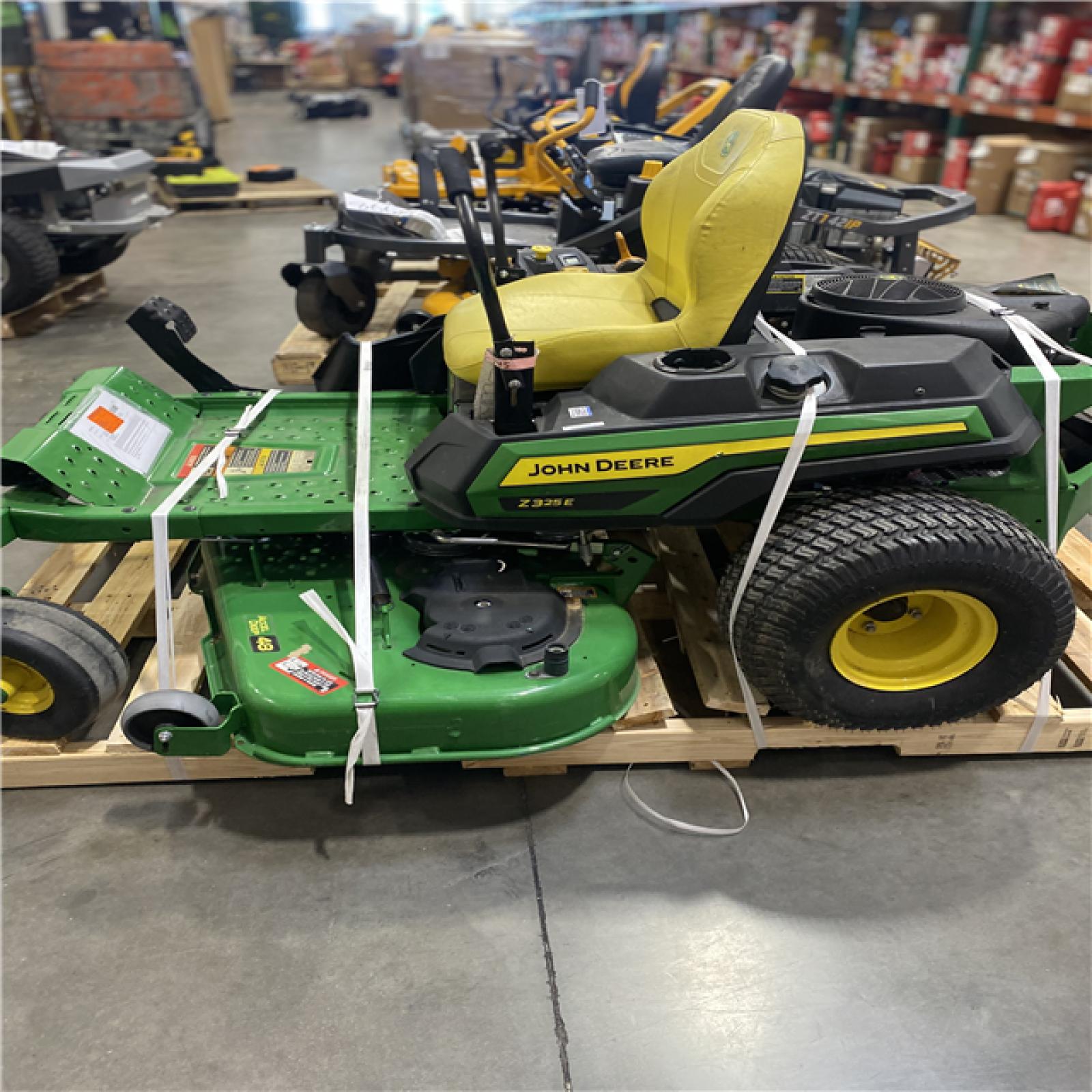 Dallas Location - As-Is  John Deere Z325E 48 in. 24 HP Gas Riding Lawn Mower