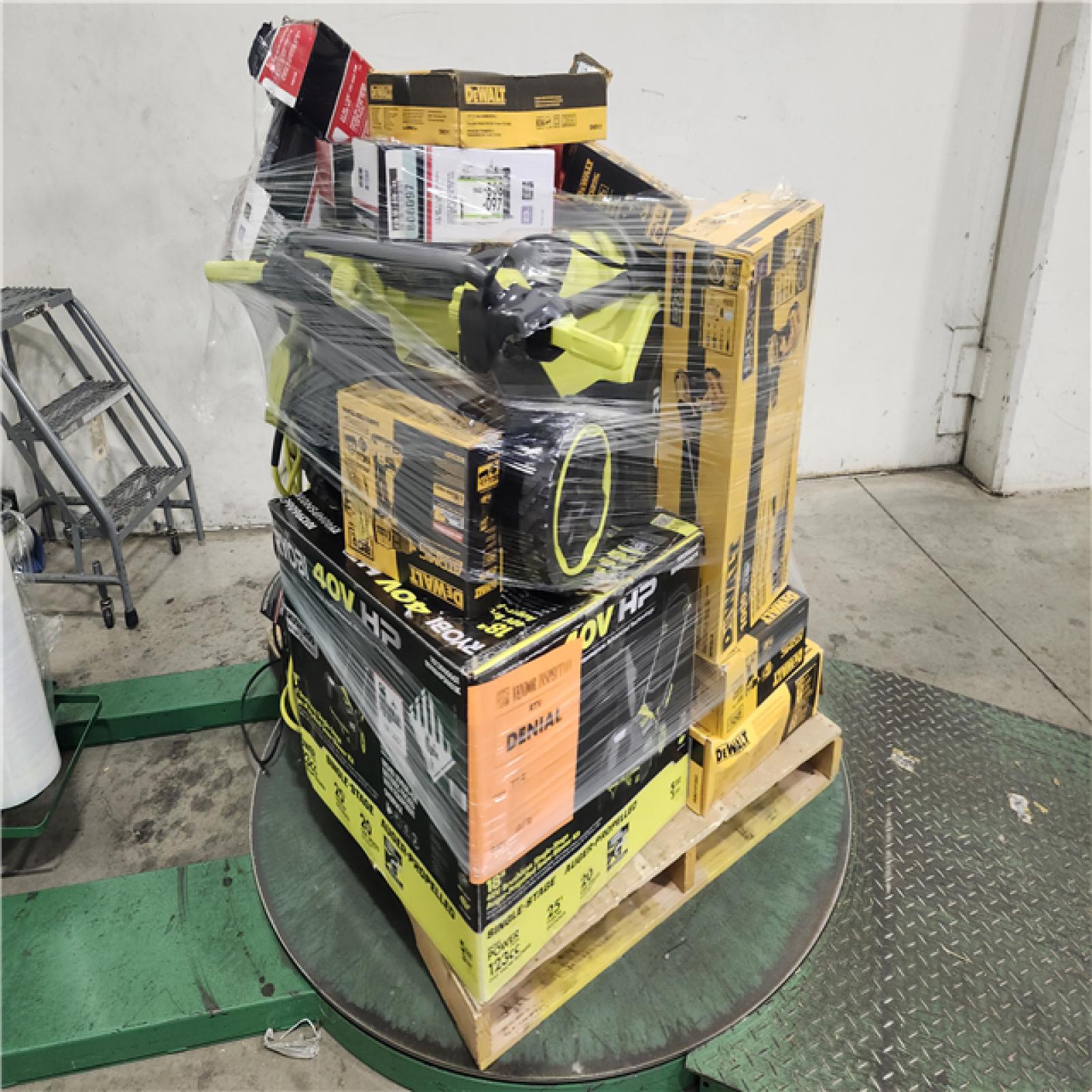 Dallas Location - As-Is Tool Pallet