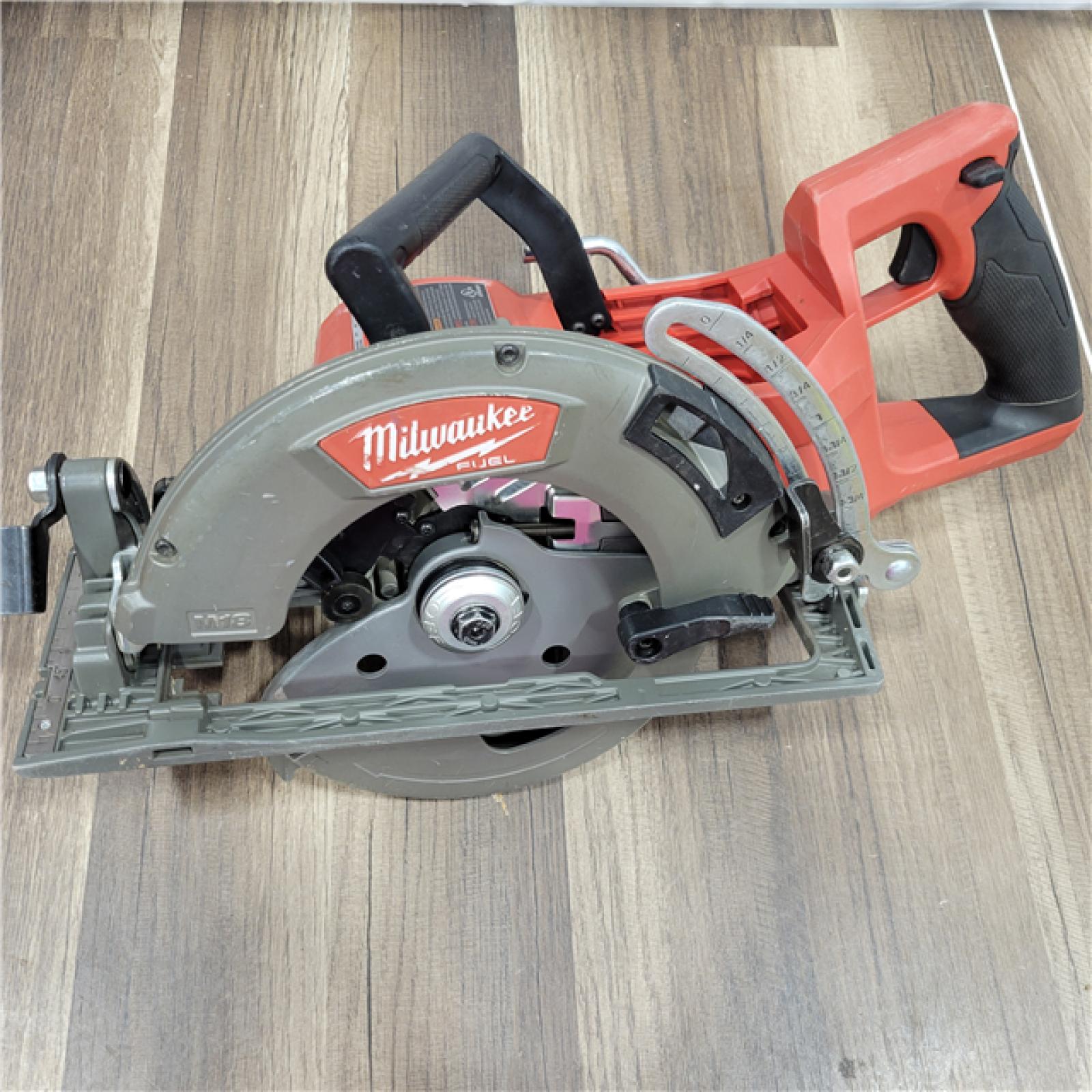 AS-IS Milwaukee 2830-20 Rear Handle Circular Saw M18 FUEL 7-1/4  Cordless Brushless Tool Only