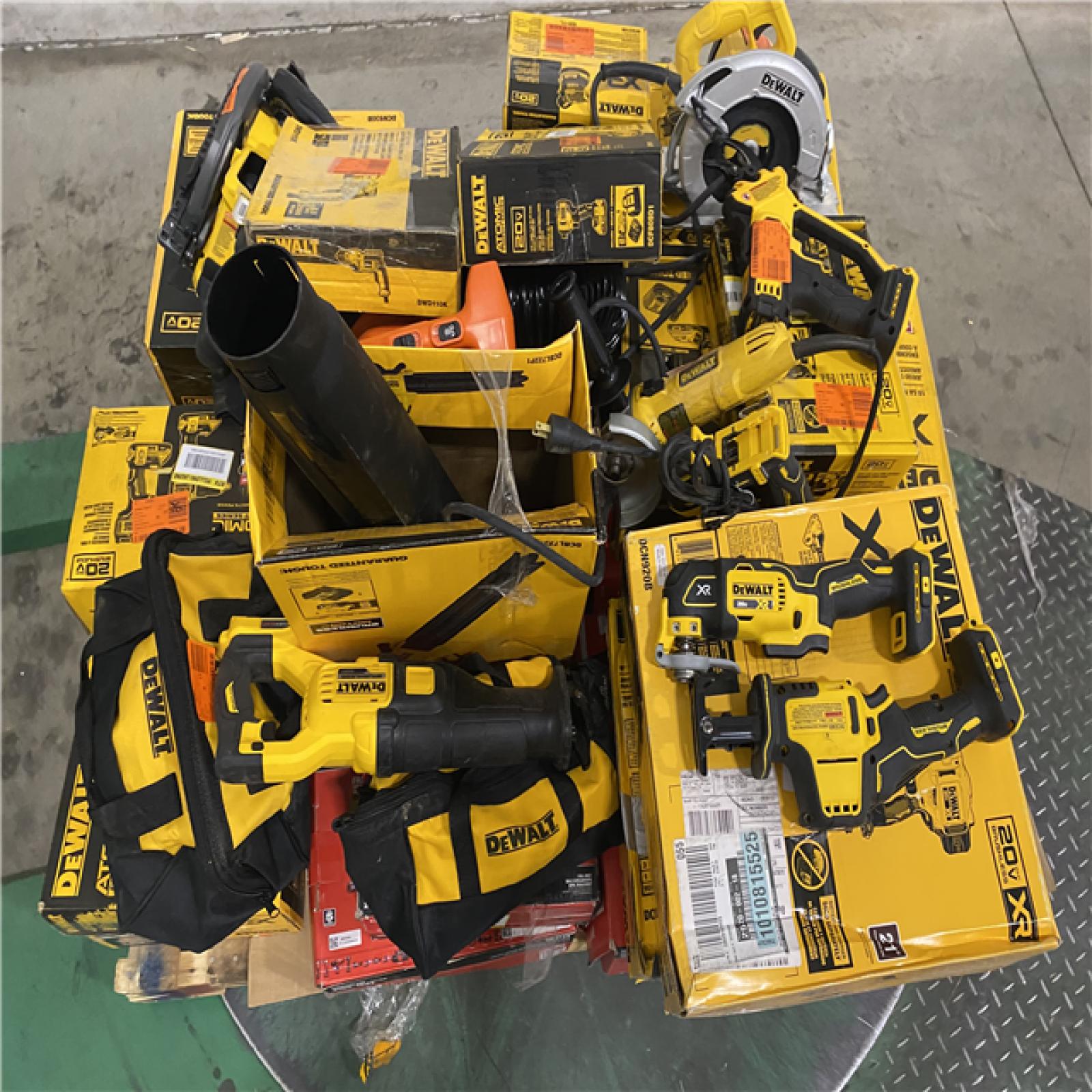 Dallas Location - As-Is Tool Pallet