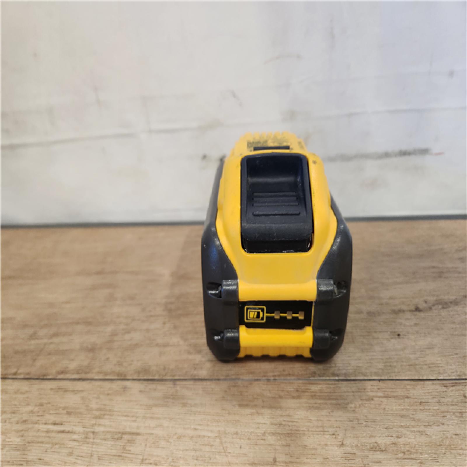 AS-IS- DEWALT 20V/60V MAX FLEXVOLT Lithium-Ion 9.0Ah Battery and Charger Starter Kit