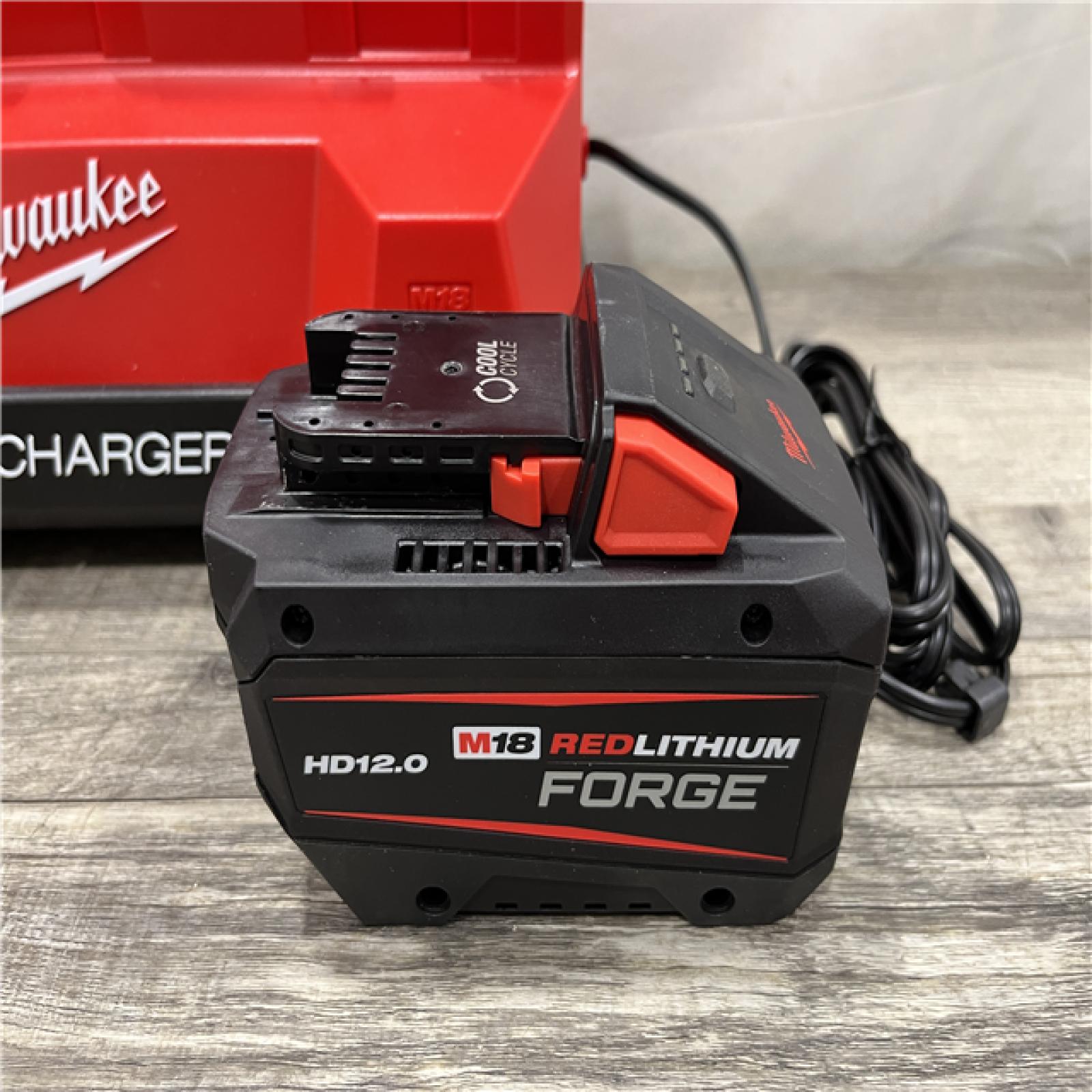 AS-IS Milwaukee 18V Lithium-Ion REDLITHIUM FORGE Starter Kit with (2) 12.0 Ah Battery Pack and PACKOUT 6-Port Rapid Charger