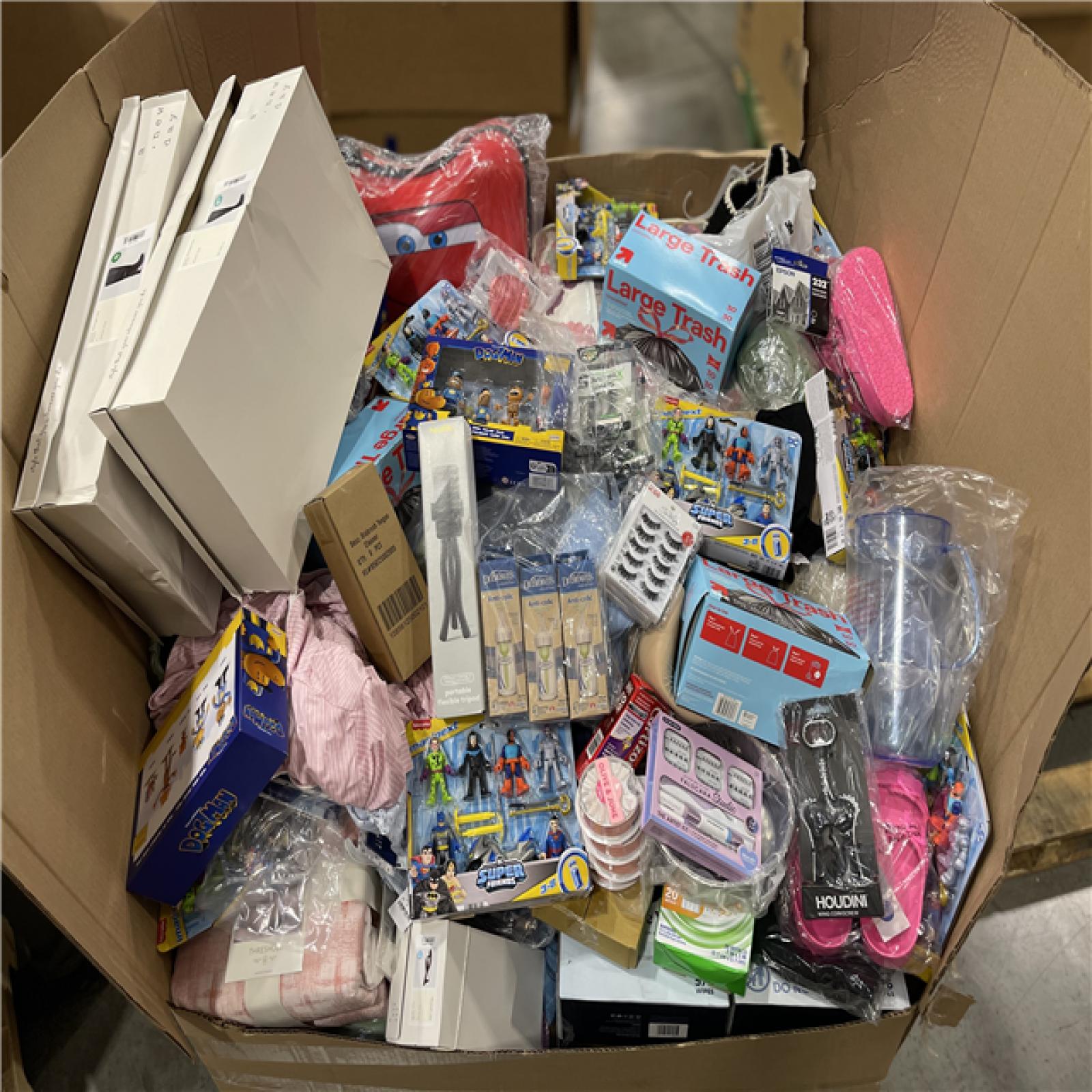 DALLAS LOCATION- NEW!- BULLSEYE MIXED PALLET