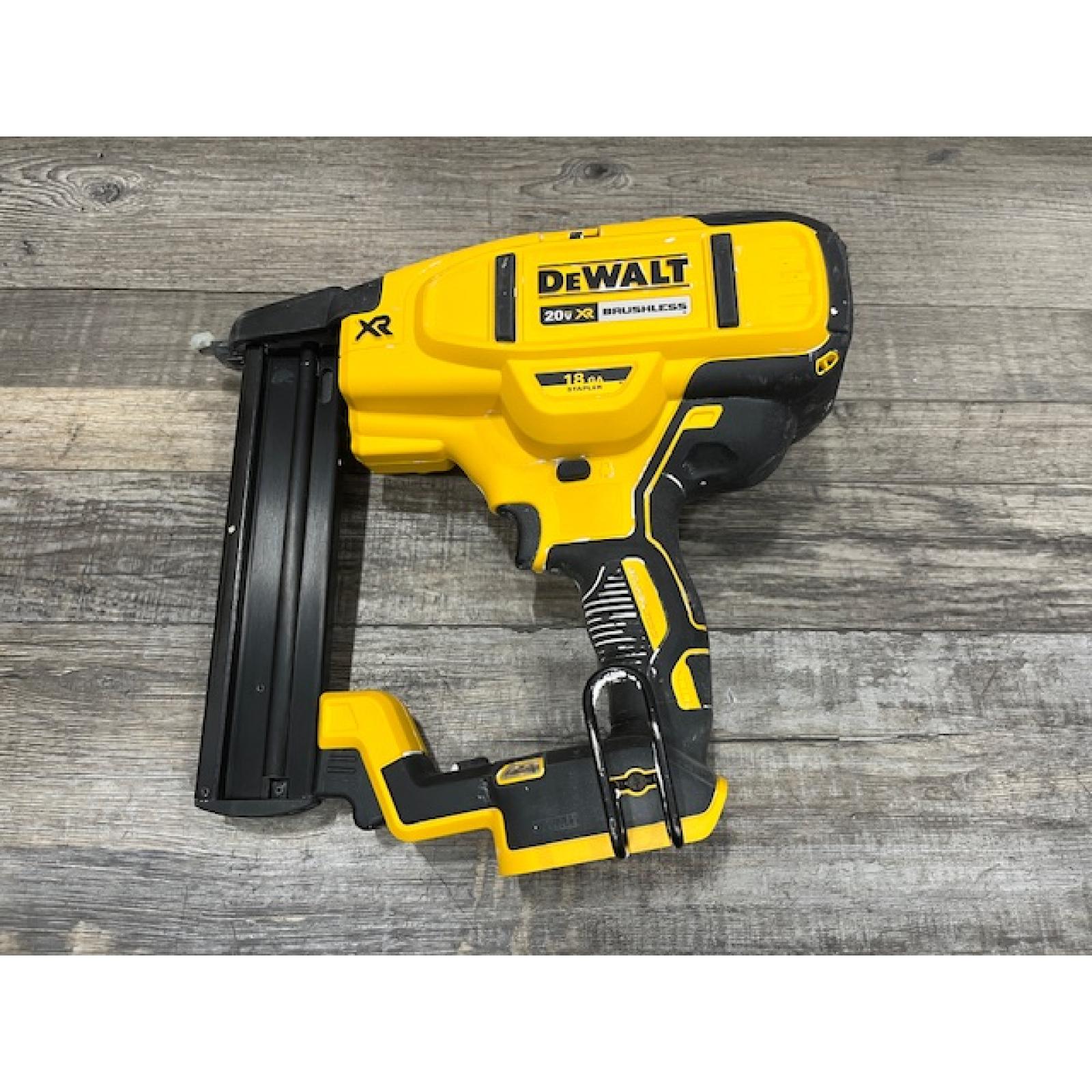 AS-IS DEWALT 35-Degree Pneumatic Metal Connector Nailer