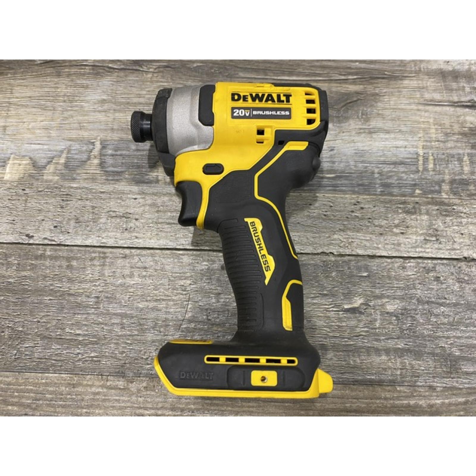 AS-IS DEWALT Atomic 20V Max Lithium-Ion Brushless Cordless Compact 1/4 in. Impact Driver Kit