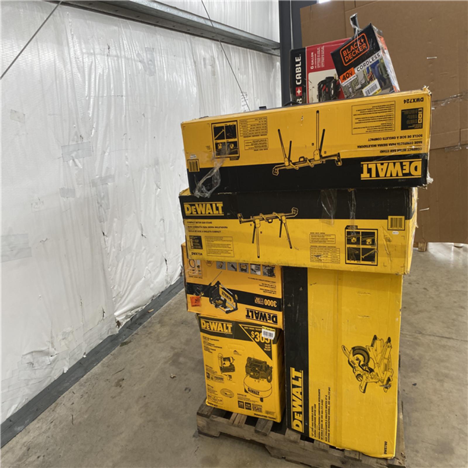 Houston Location AS IS - Tool Pallet