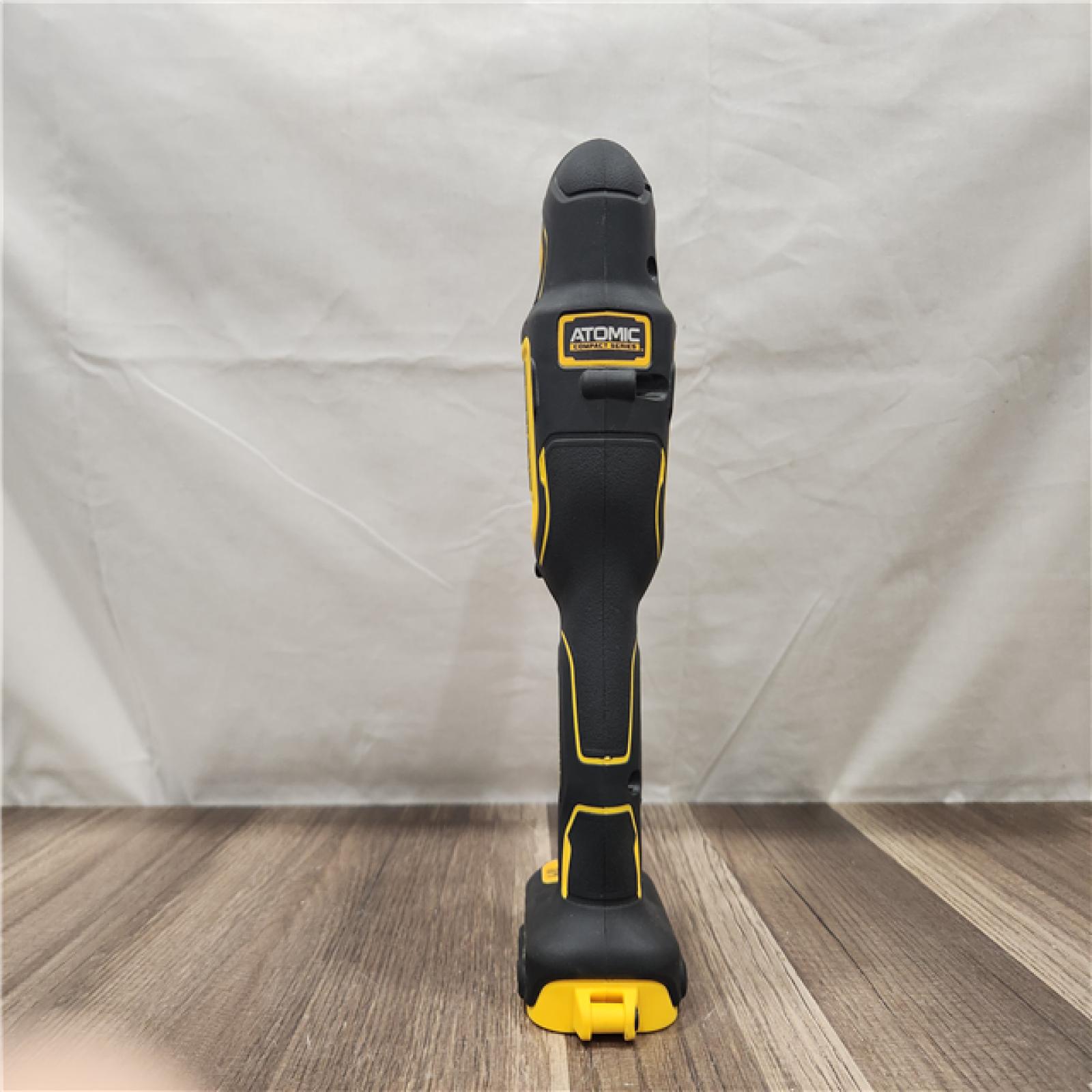 AS-IS- DEWALT ATOMIC 20V MAX Cordless Brushless Oscillating Multi Tool (Tool Only)
