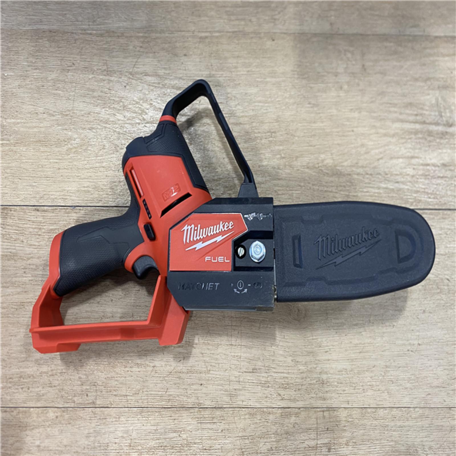 AS-IS Milwaukee FUEL 12V Lithium-Ion Brushless Battery 6 in. HATCHET Pruning Saw Kit