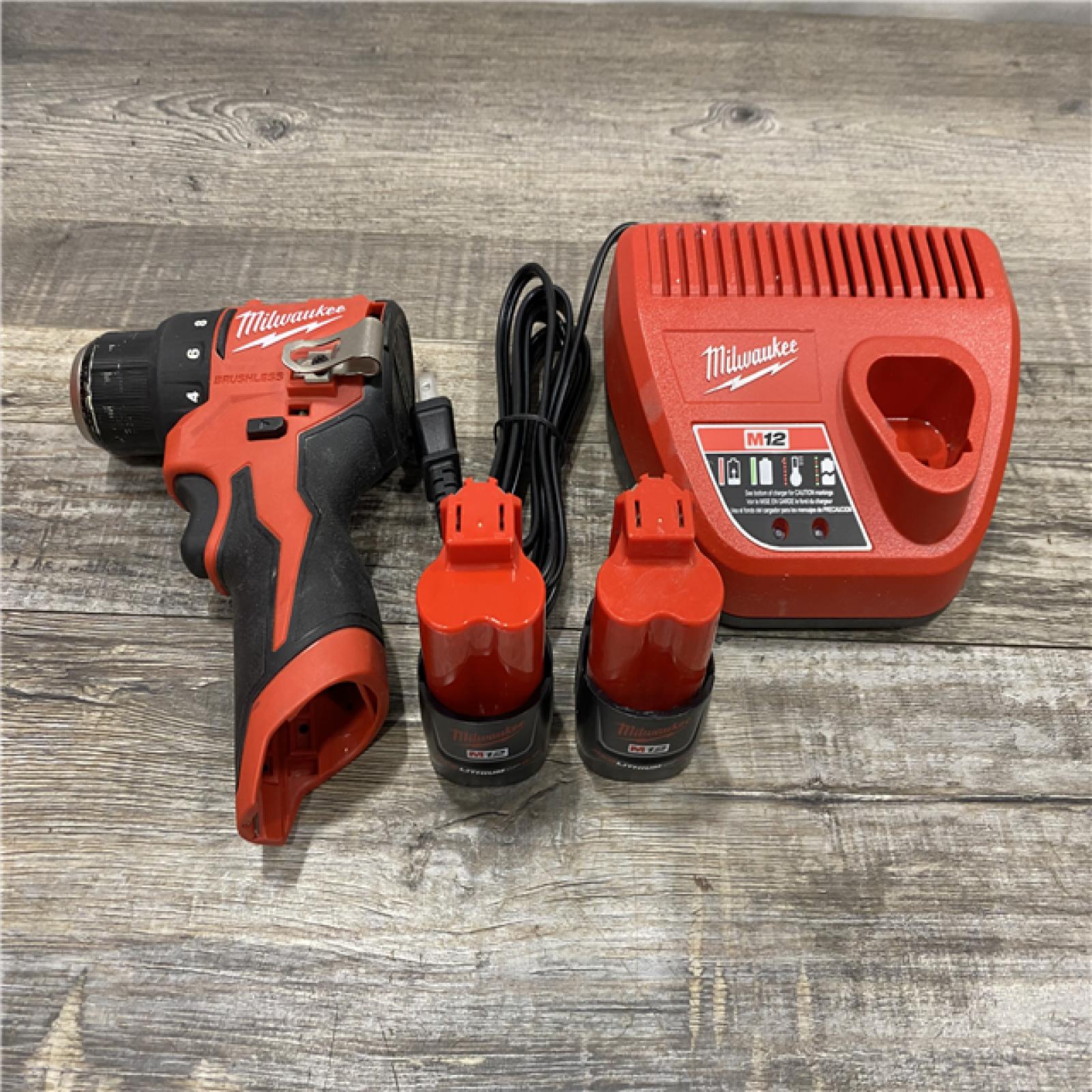 AS-IS Milwaukee 12-Volt Lithium-Ion Brushless Cordless Subcompact Brushless Drill Driver Kit