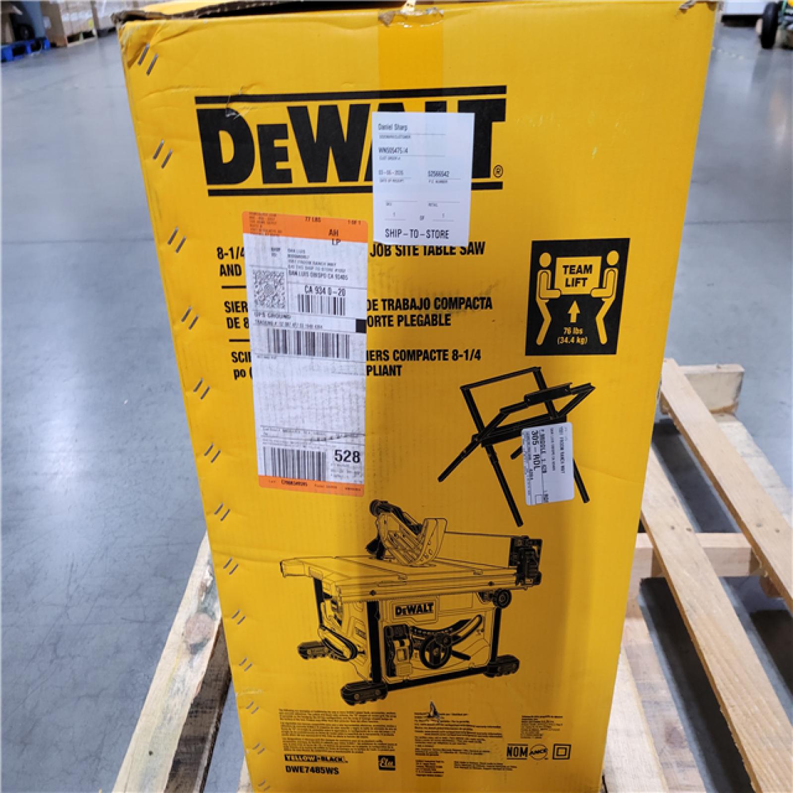 California AS-IS DEWALT 8-1/4 (210mm) COMPACT JOB SITE TABLE SAW AND FOLDING STAND