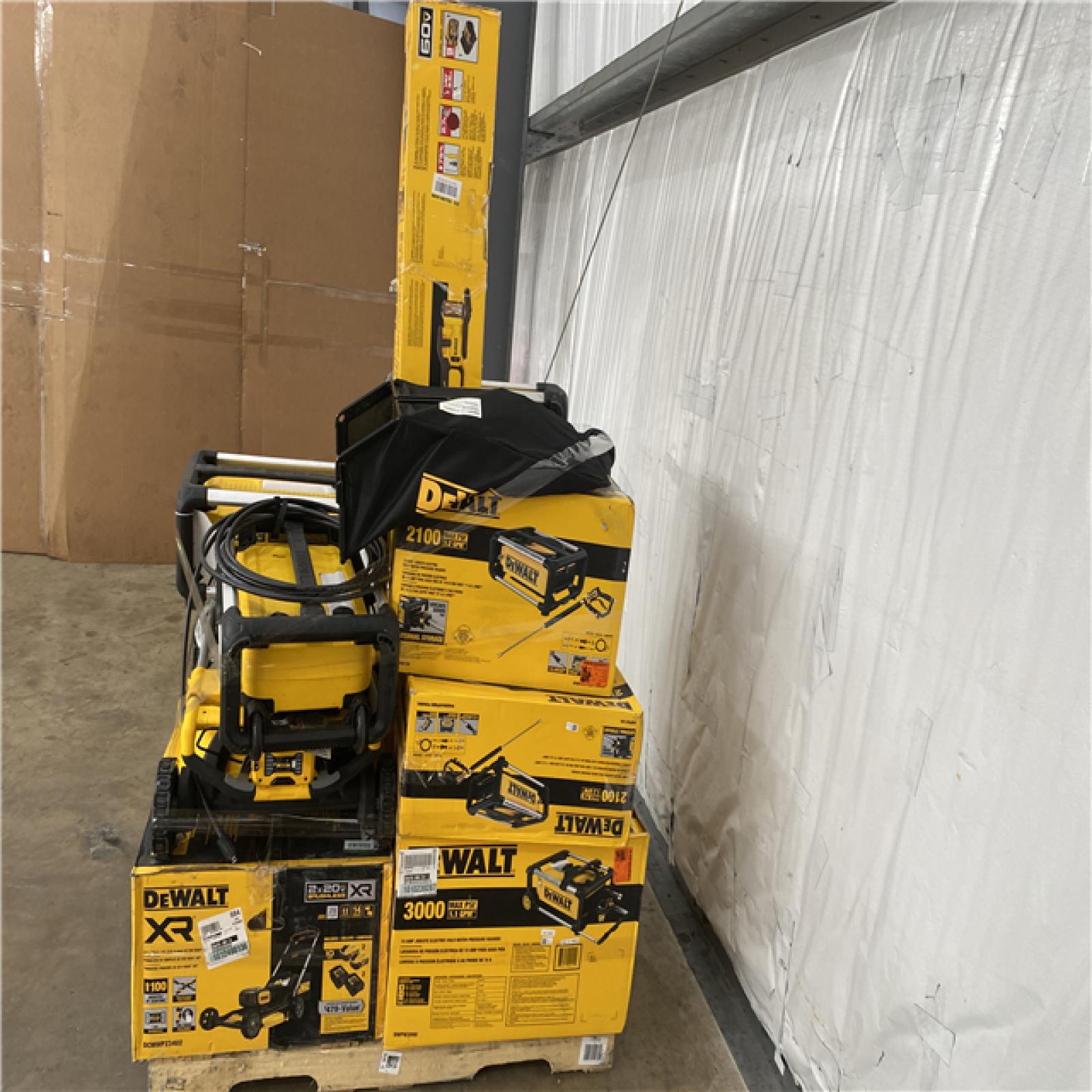 Houston Location AS IS - Tool Pallet