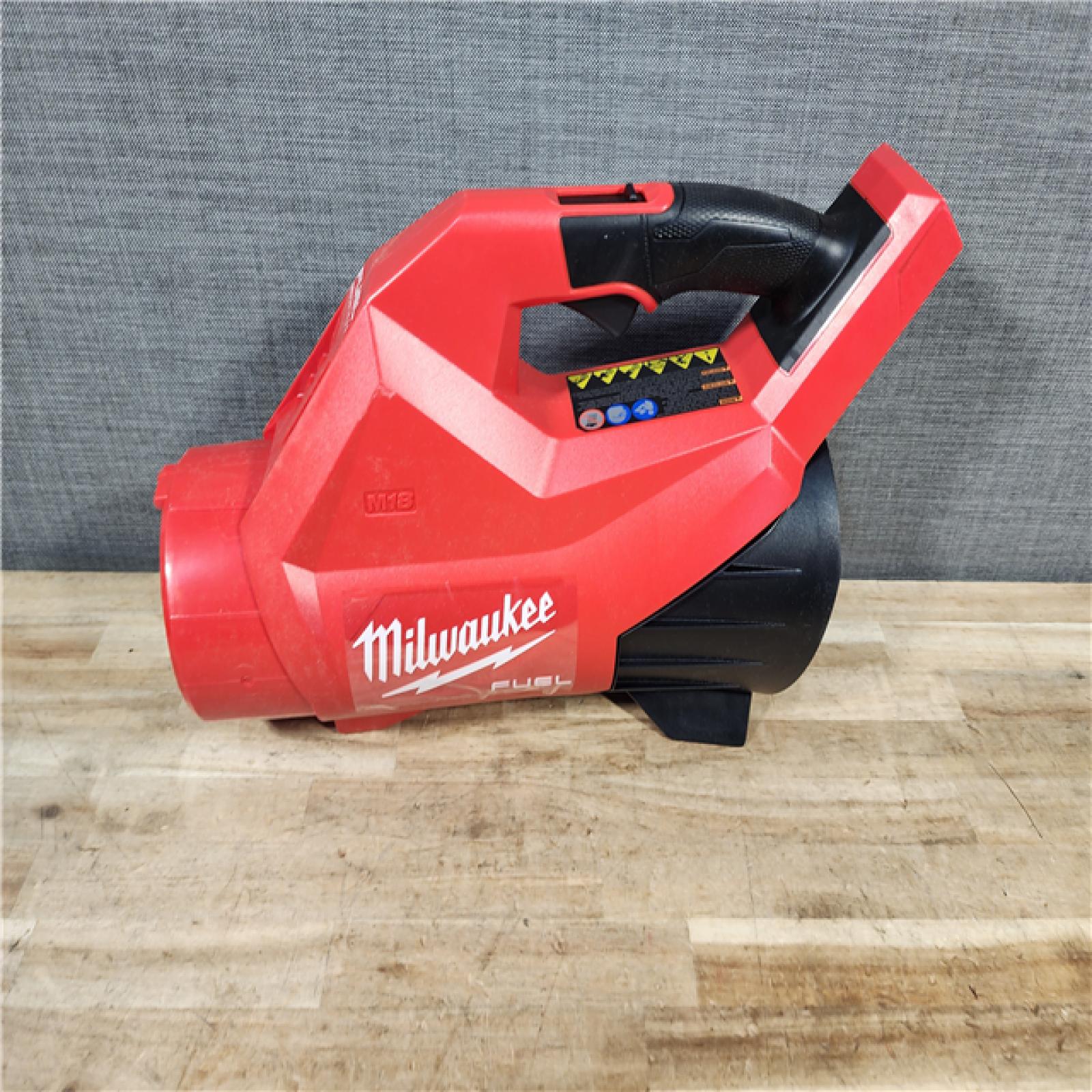 HOUSTON LOCATION - AS - IS Milwaukee FUEL 120 MPH 500 CFM 18V Lithium-Ion Brushless Cordless Handheld Blower (Tool-Only)