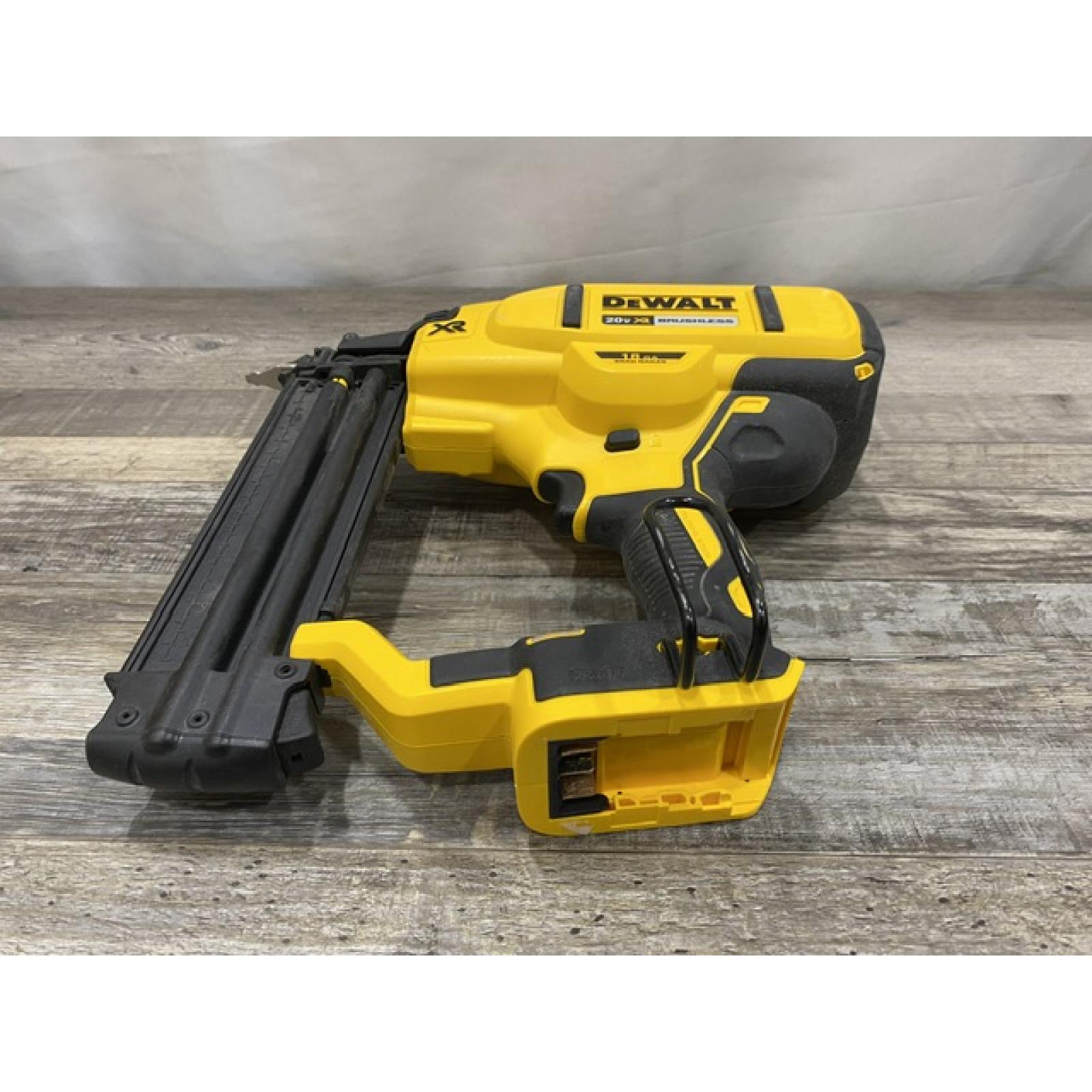 AS-IS DEWALT 20V MAX XR Lithium-Ion Electric Cordless 18-Gauge Brad Nailer (Tool Only)
