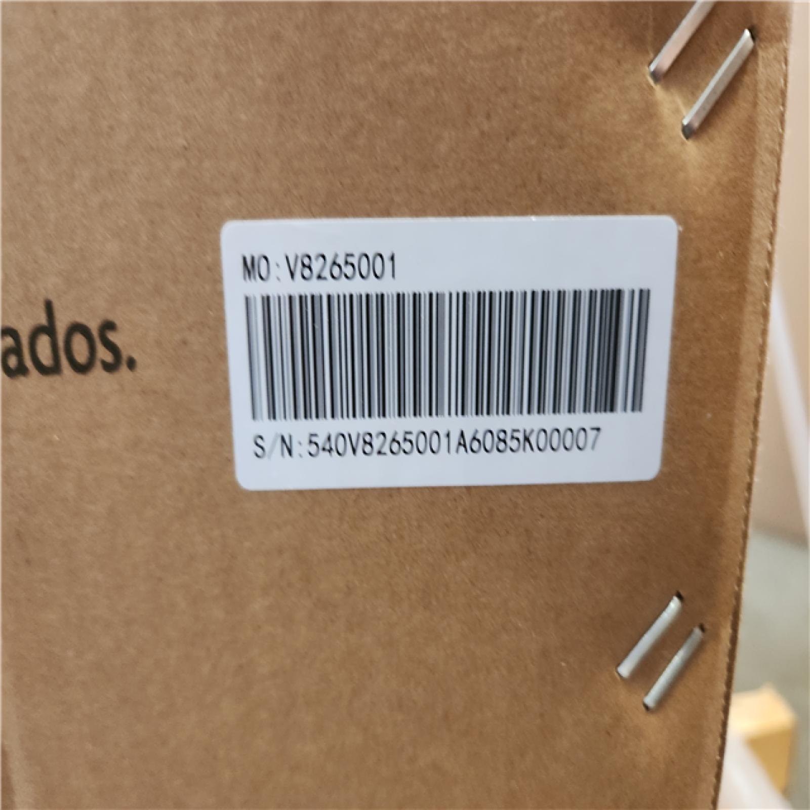 Phoenix NEW Magic Chef 23.4 in. 2.7 cu. ft. White All in One Ventless and Washer Dryer Combo (SEALED)