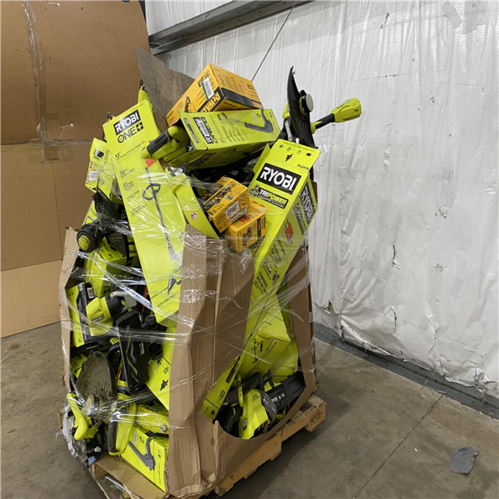 Houston Location AS IS - Tool Pallet
