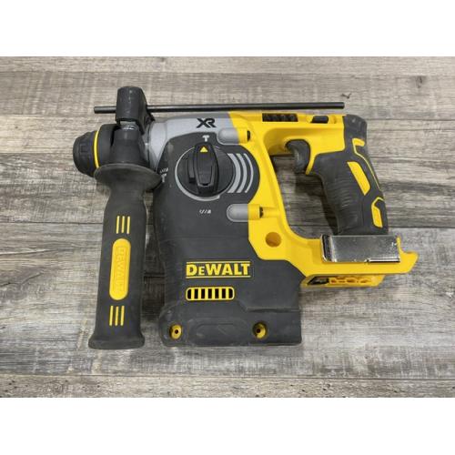 AS-IS DEWALT 20V MAX XR Cordless Brushless 1 in. SDS Plus L-Shape Rotary Hammer (Tool Only)