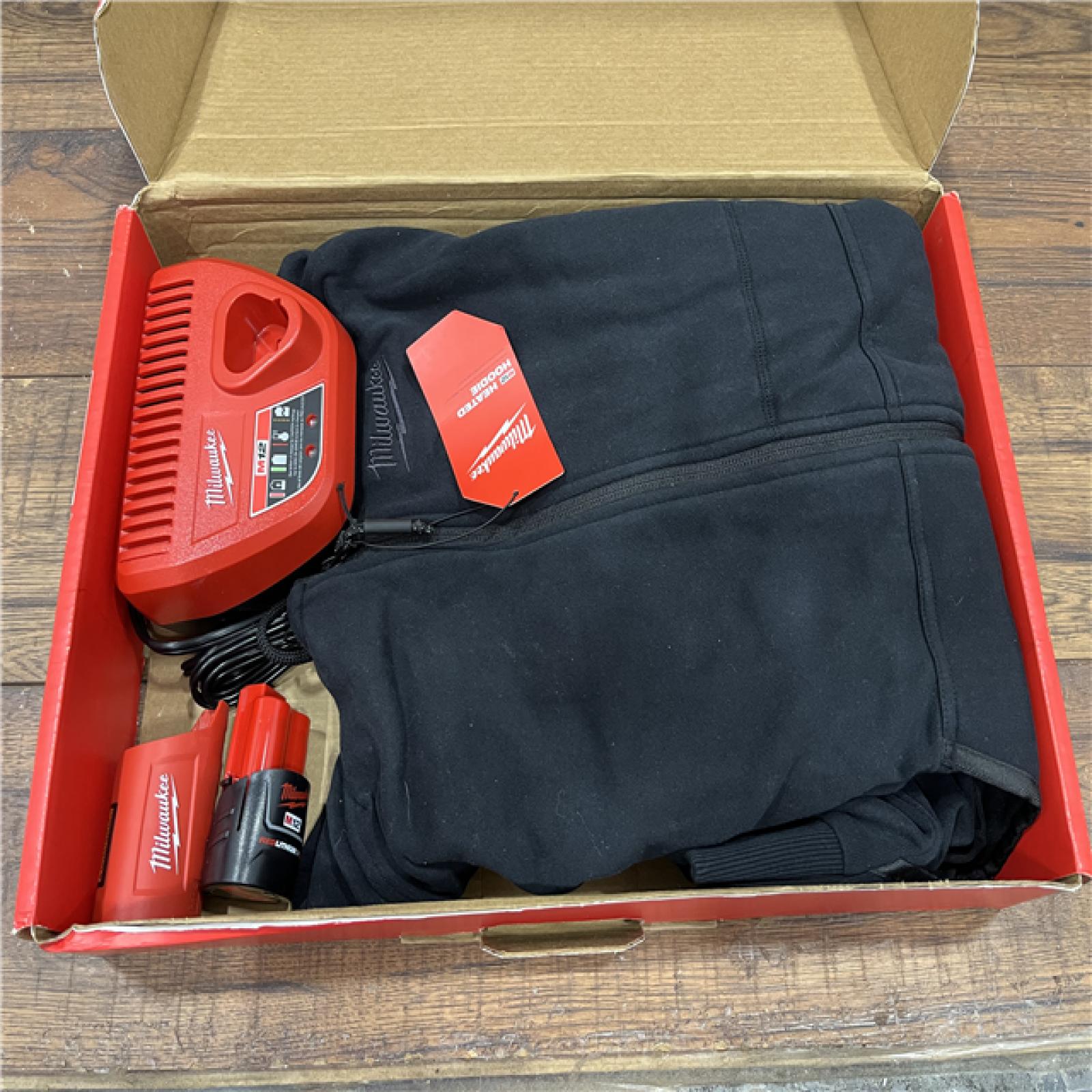 AS-IS Milwaukee 306B-21L 12V Heated Hoodie Kit Black (Large) with 2.0Ah Lithium Ion Battery & Charger